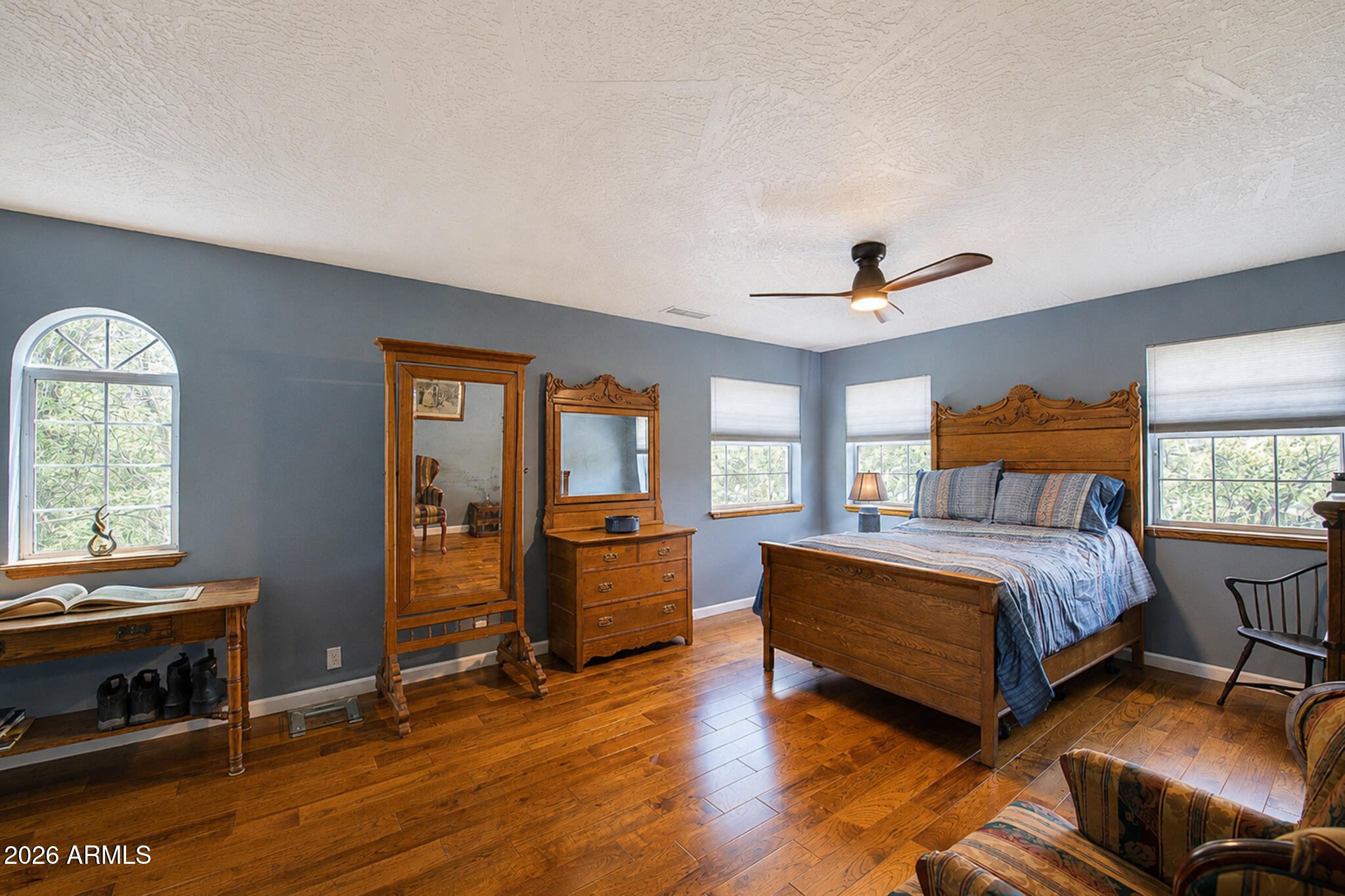 Less Than 5 Acres - Residential