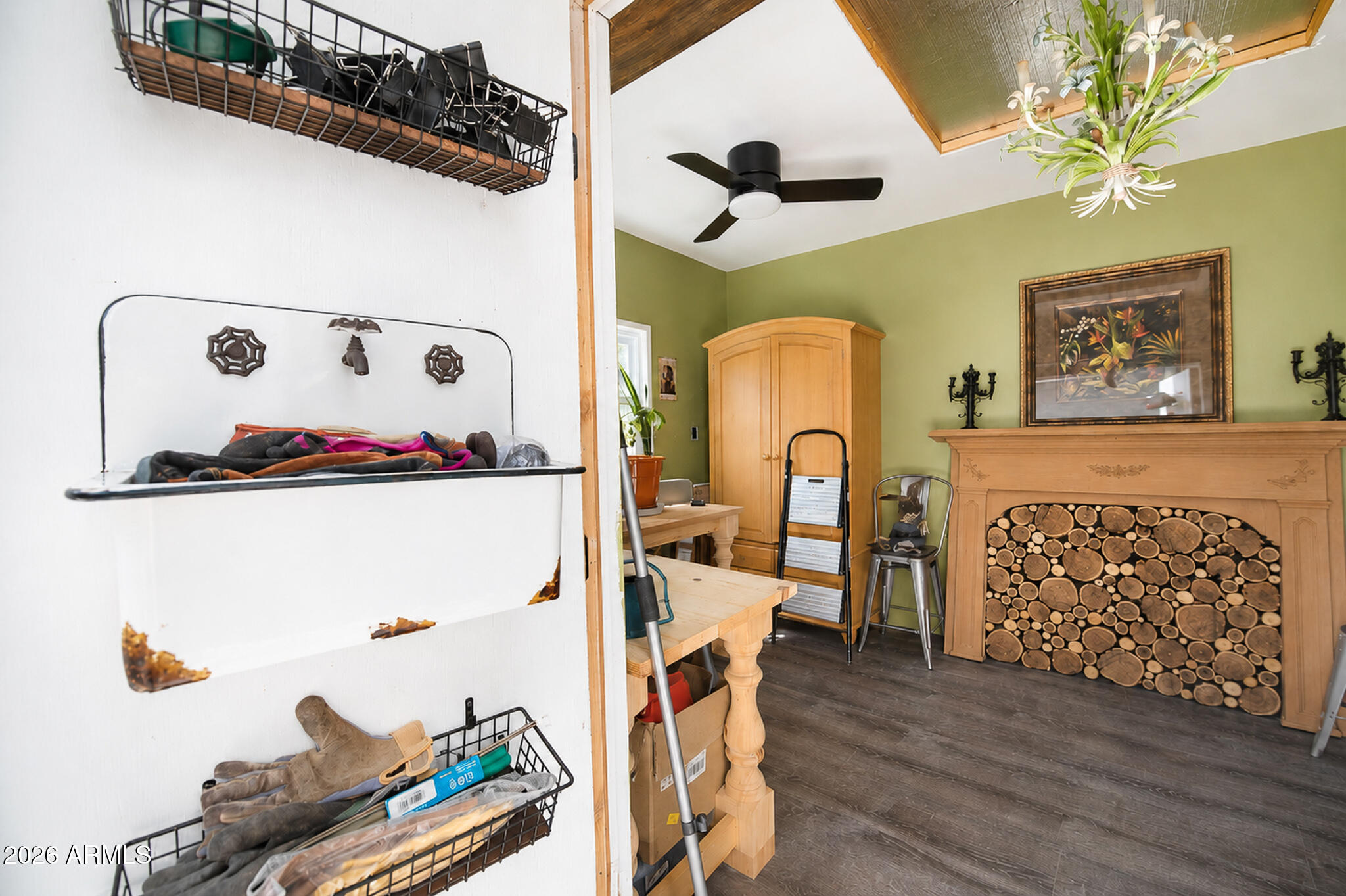 Less Than 5 Acres - Residential
