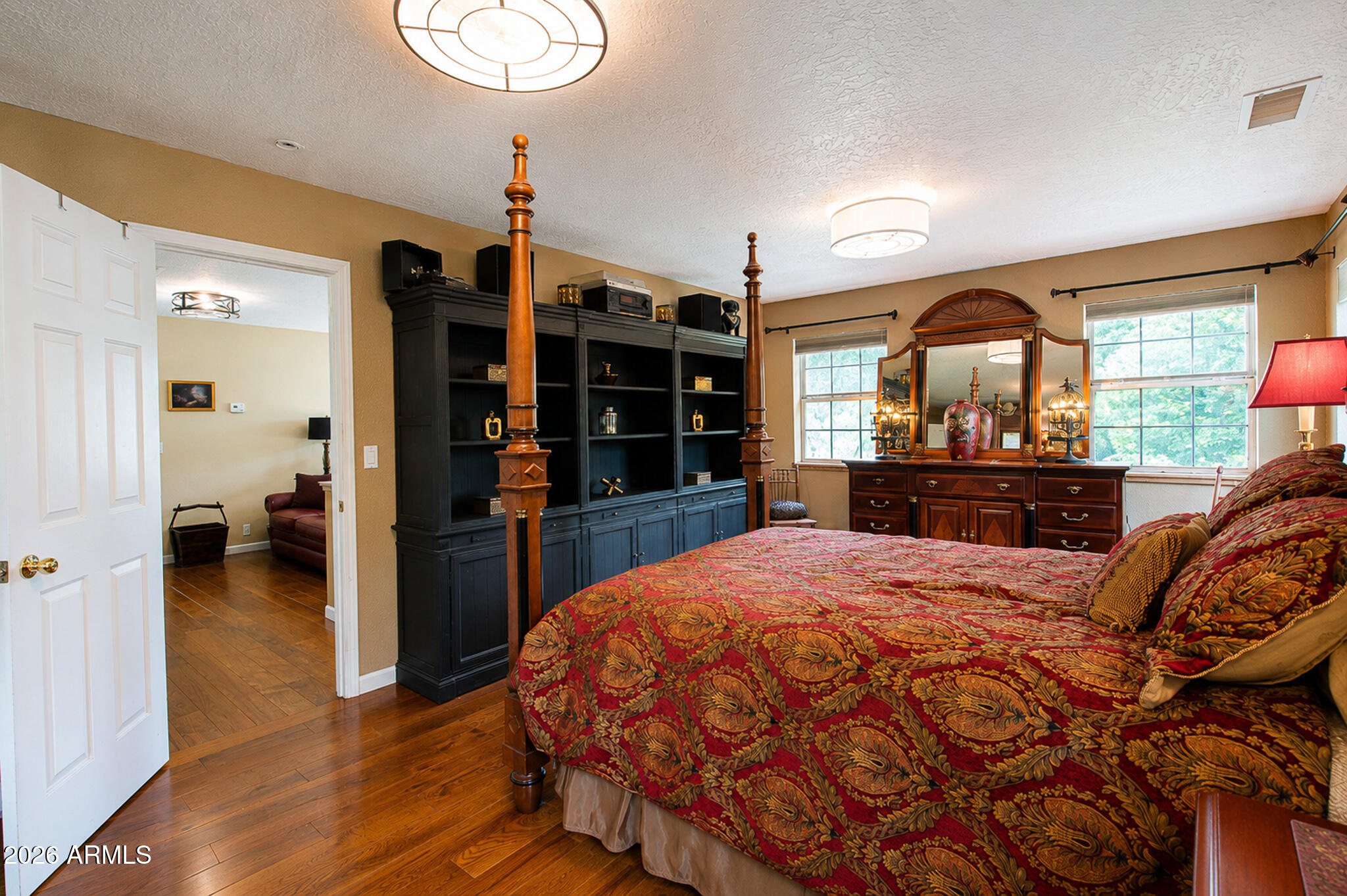 Less Than 5 Acres - Residential