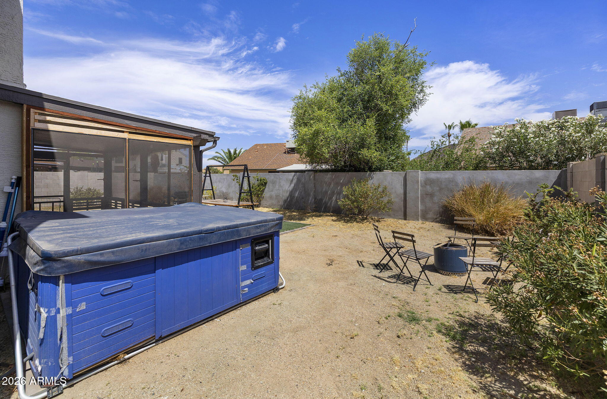 OVERLAND TRAIL 4 - Residential