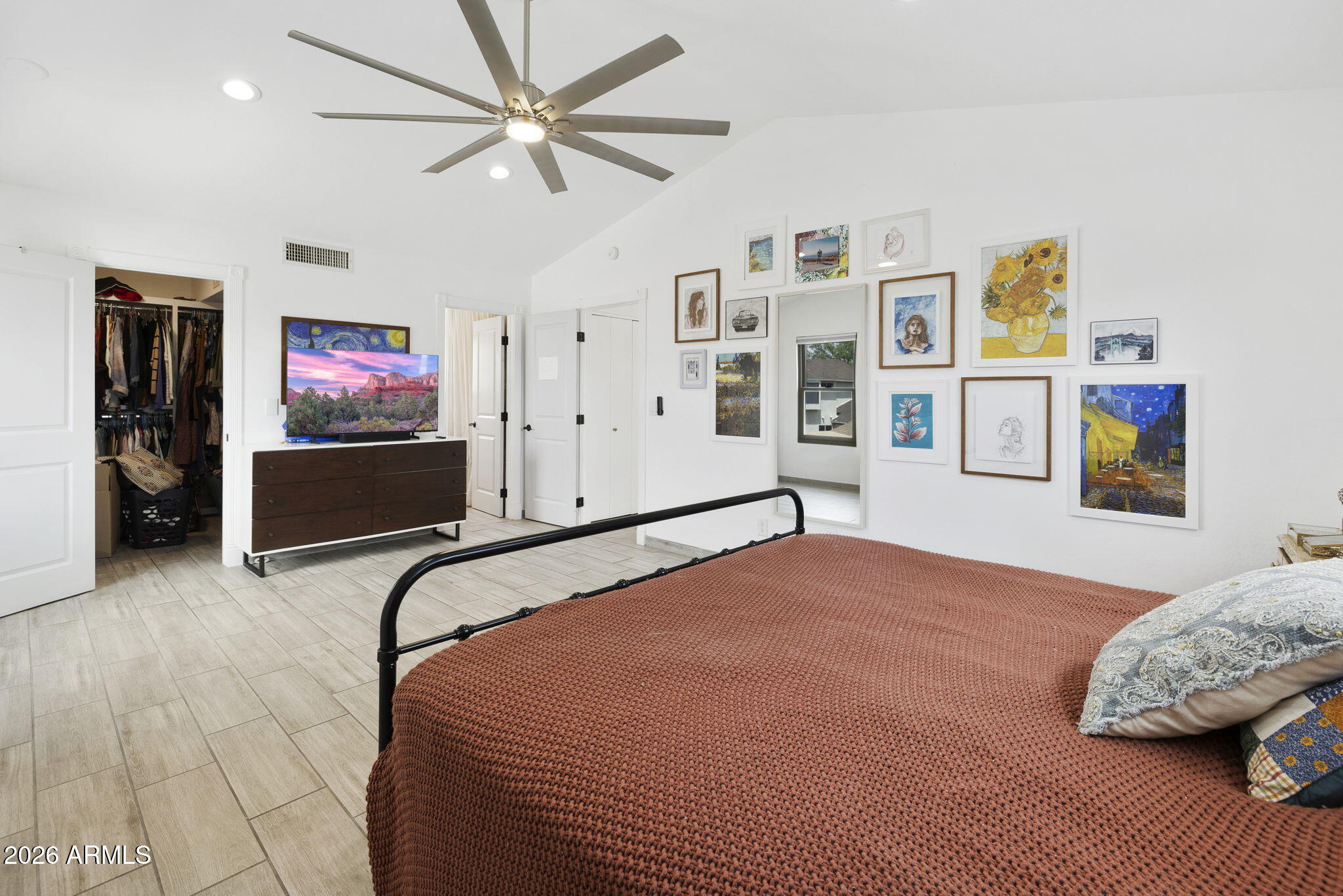 OVERLAND TRAIL 4 - Residential