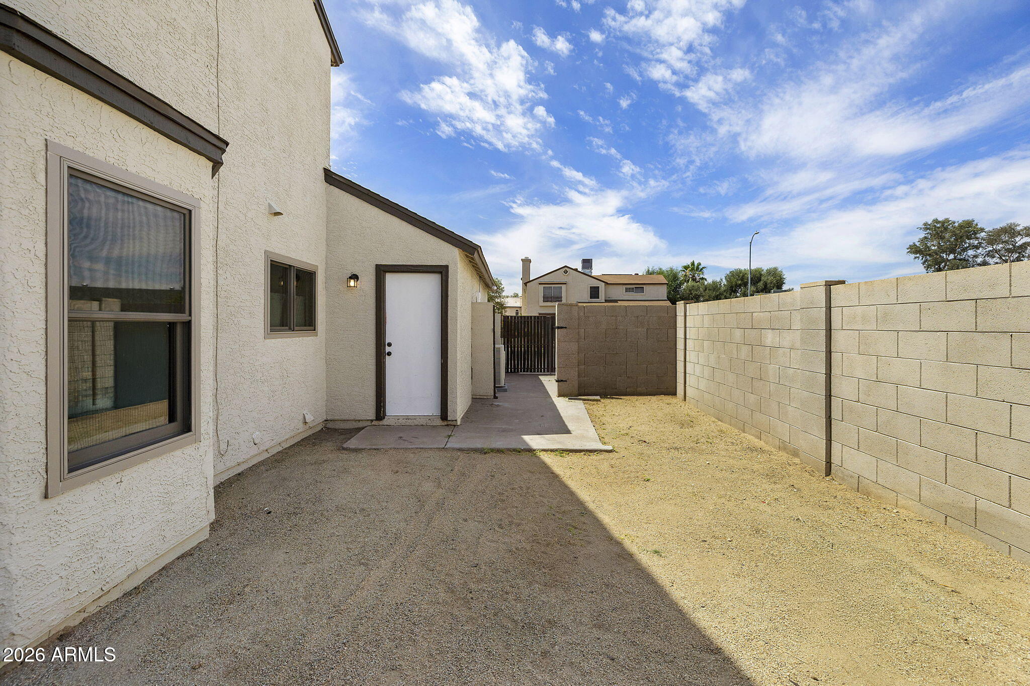 OVERLAND TRAIL 4 - Residential