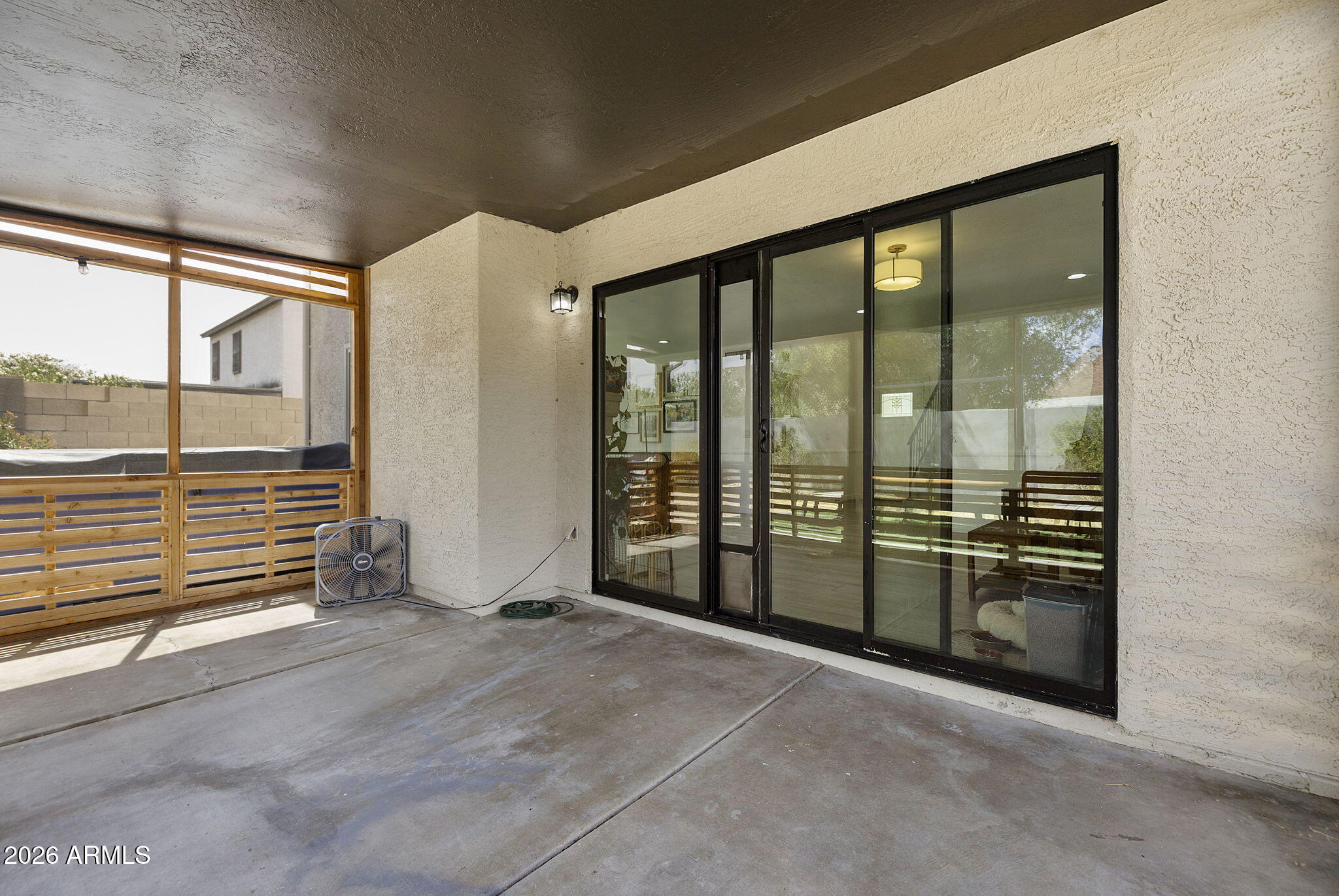 OVERLAND TRAIL 4 - Residential