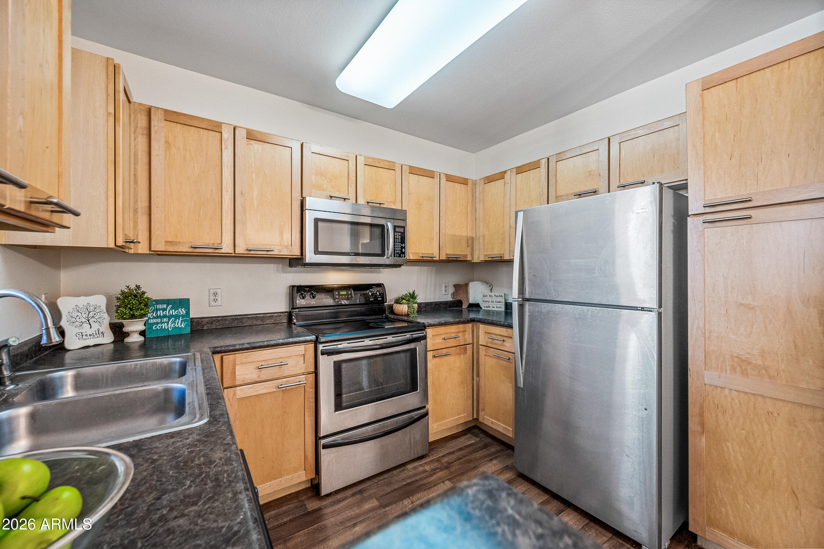 IKON HAYFIELD CONDOMINIUM - Residential