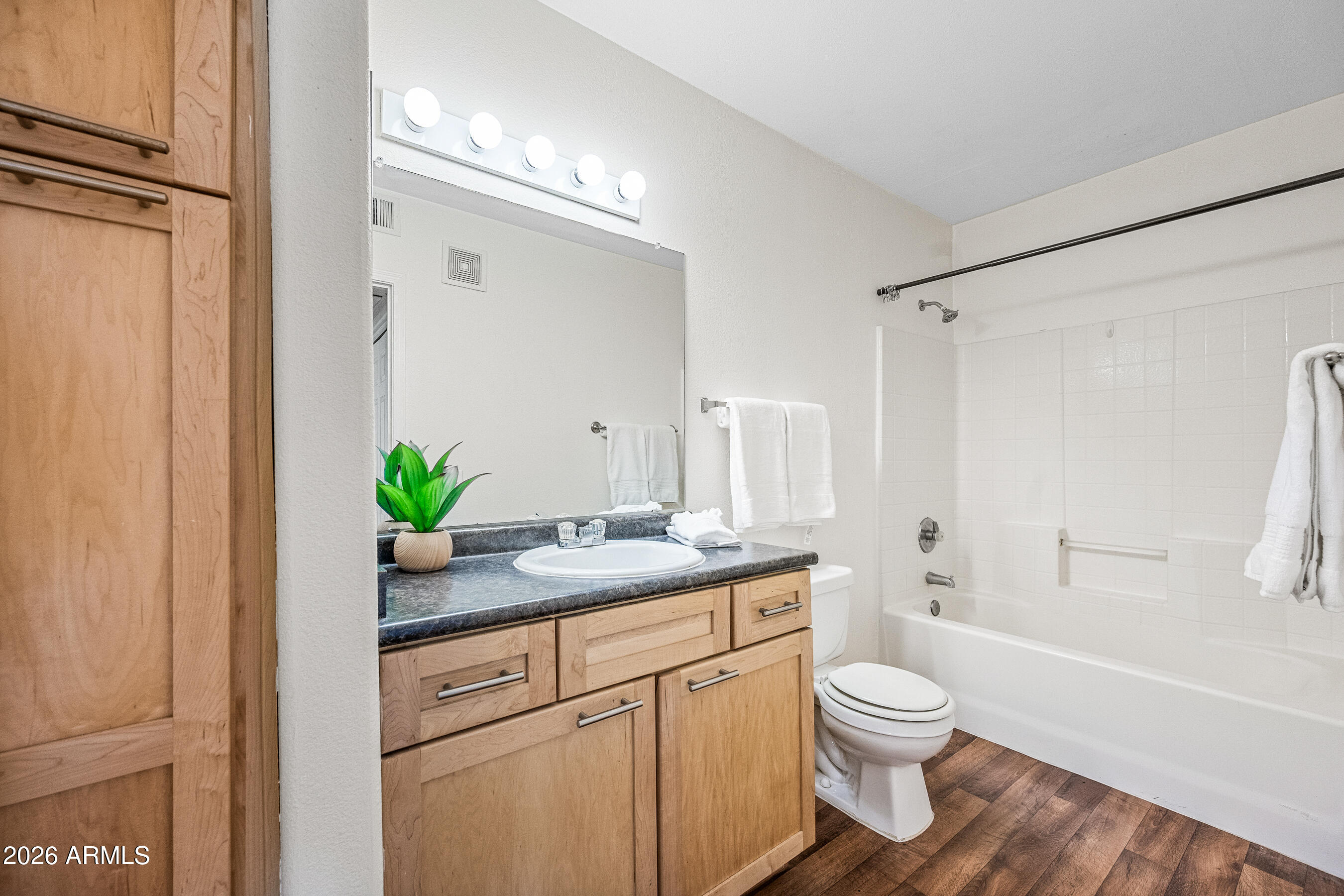 IKON HAYFIELD CONDOMINIUM - Residential