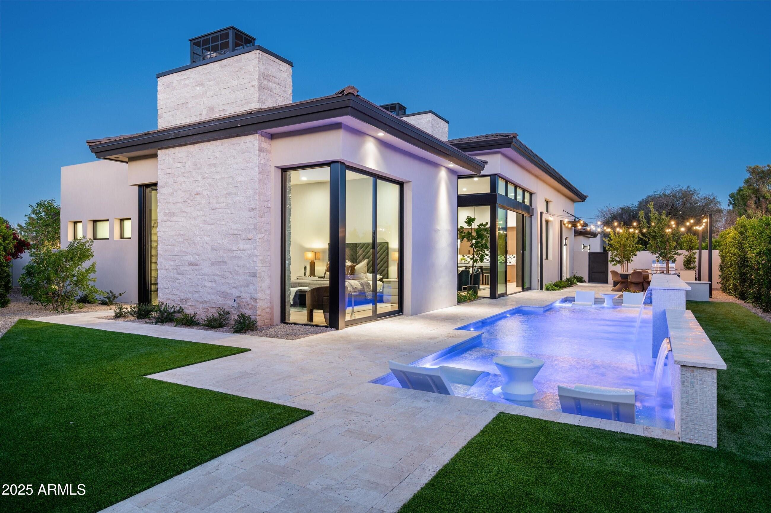 IRONWOOD GOLF VILLAS - Residential