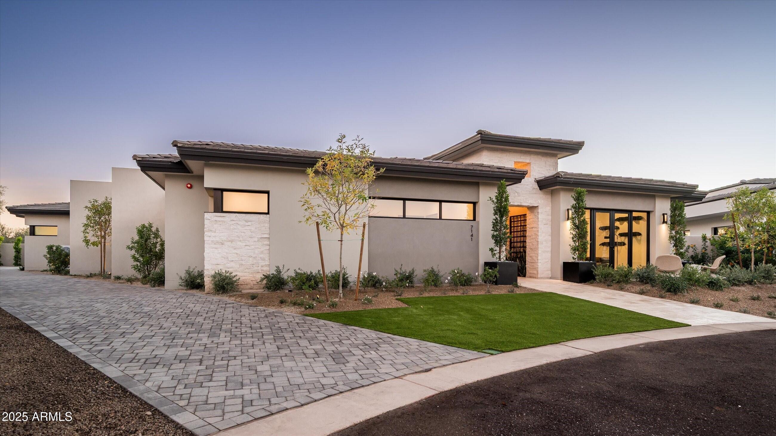 IRONWOOD GOLF VILLAS - Residential
