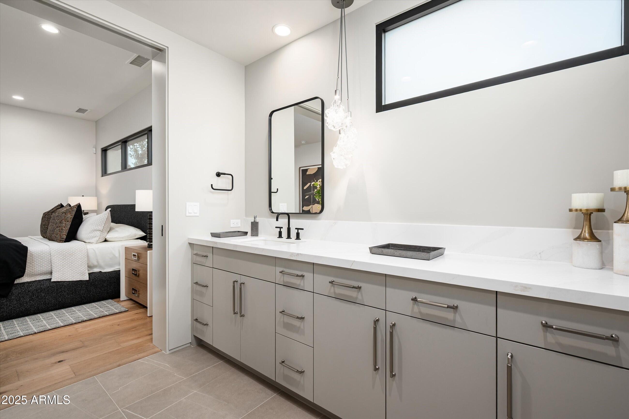 IRONWOOD GOLF VILLAS - Residential