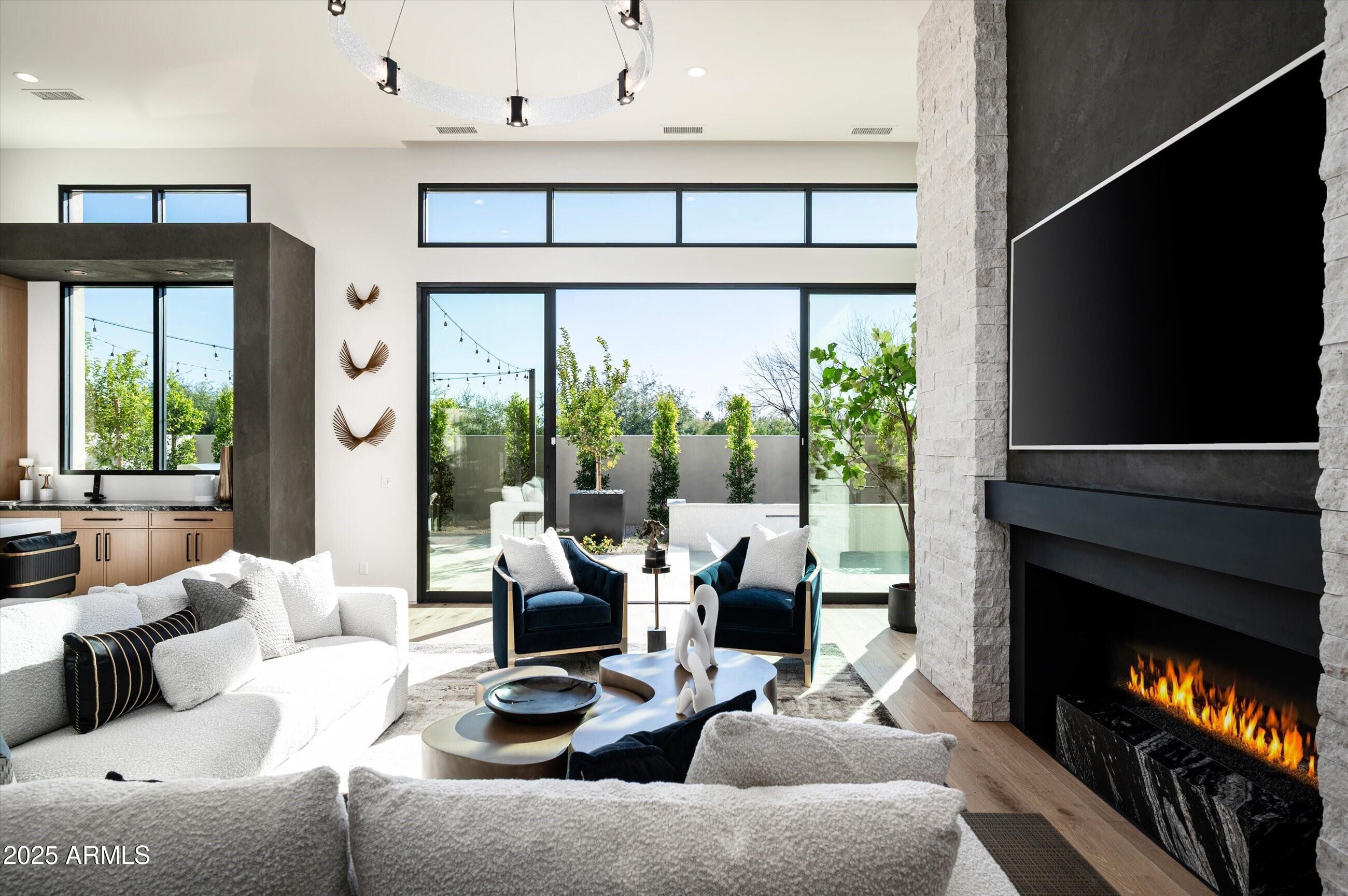 IRONWOOD GOLF VILLAS - Residential