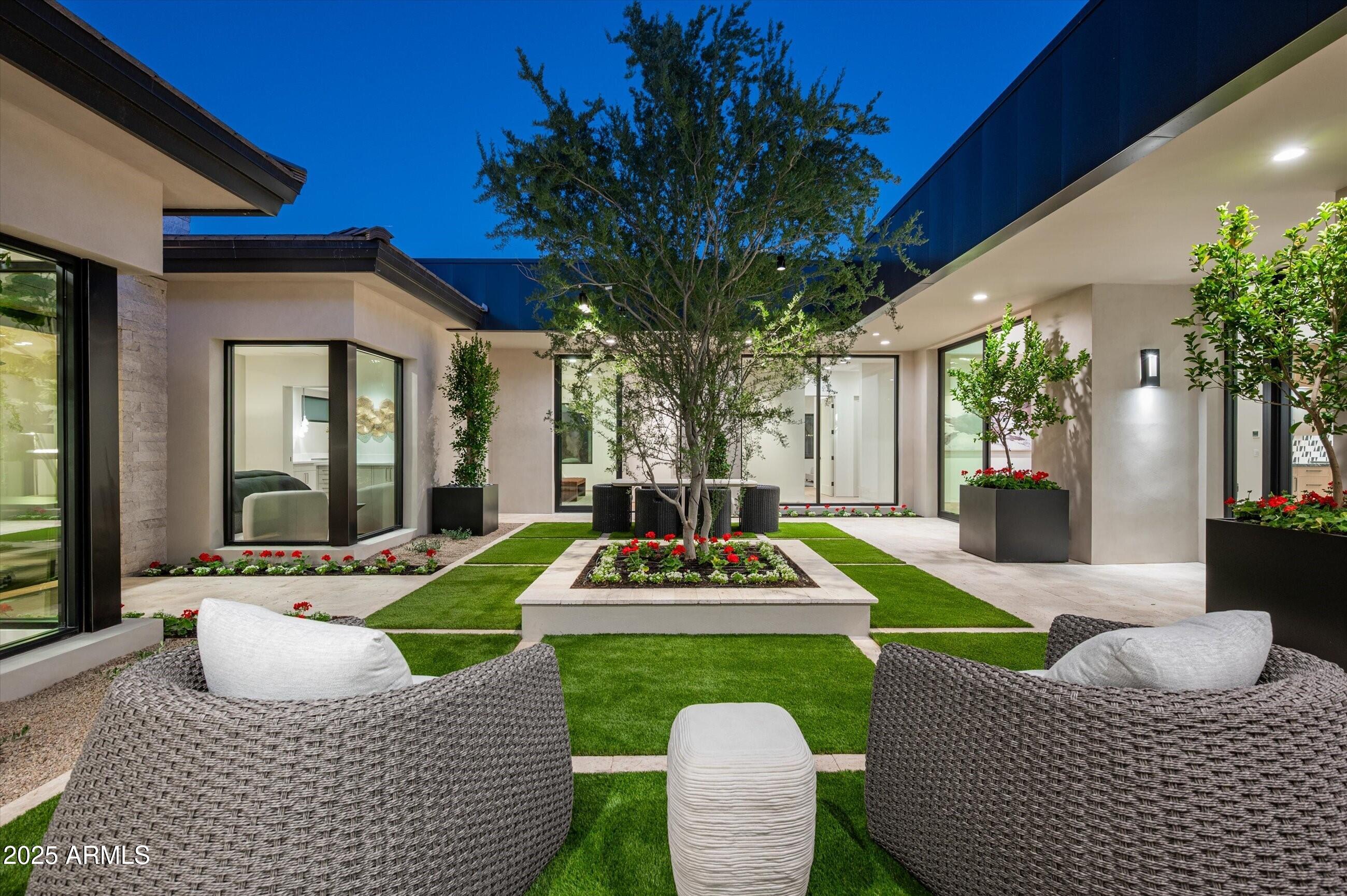 IRONWOOD GOLF VILLAS - Residential