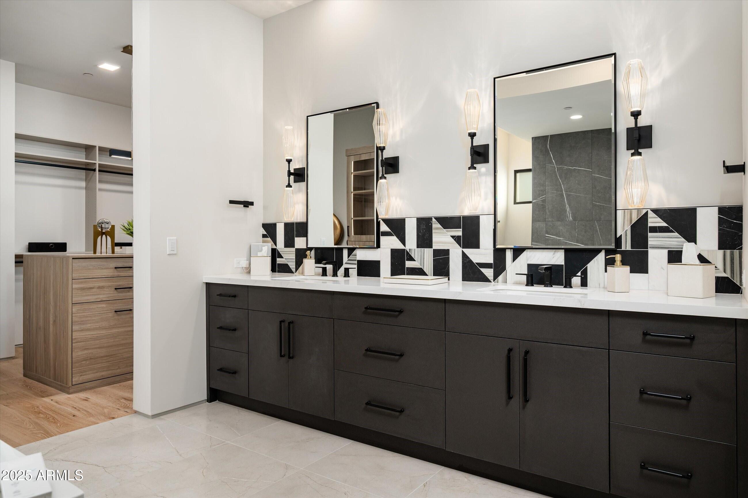 IRONWOOD GOLF VILLAS - Residential