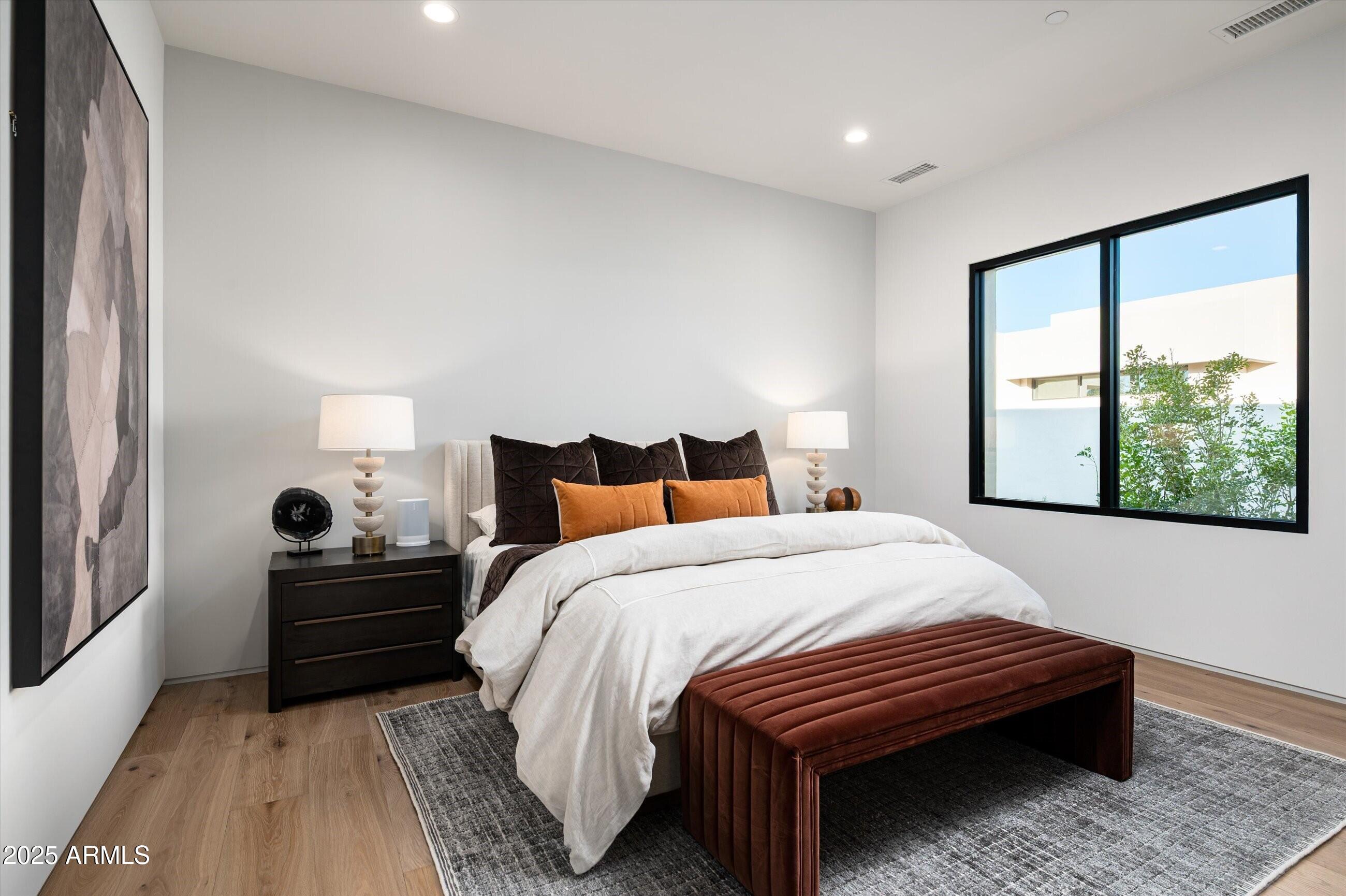 IRONWOOD GOLF VILLAS - Residential