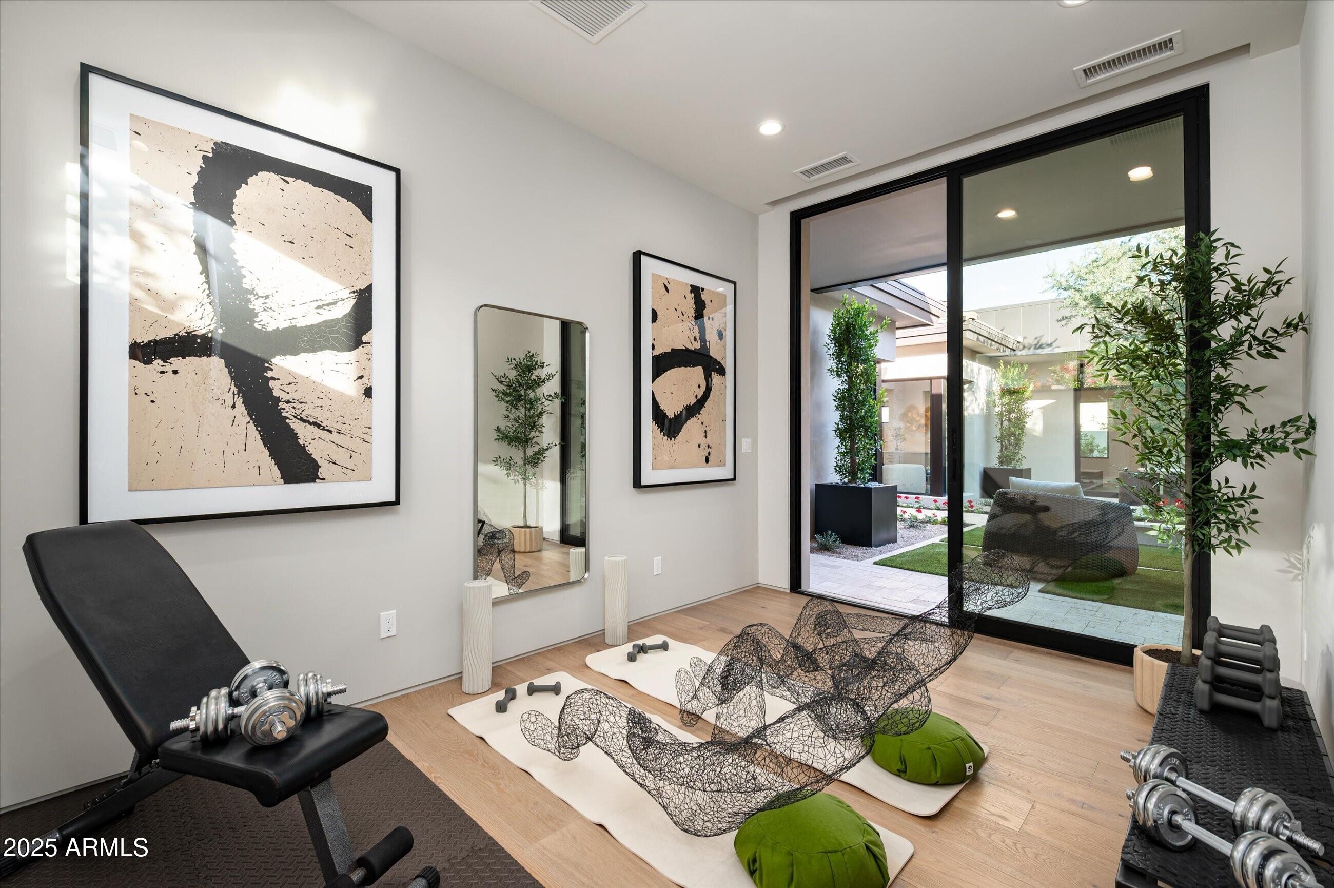 IRONWOOD GOLF VILLAS - Residential
