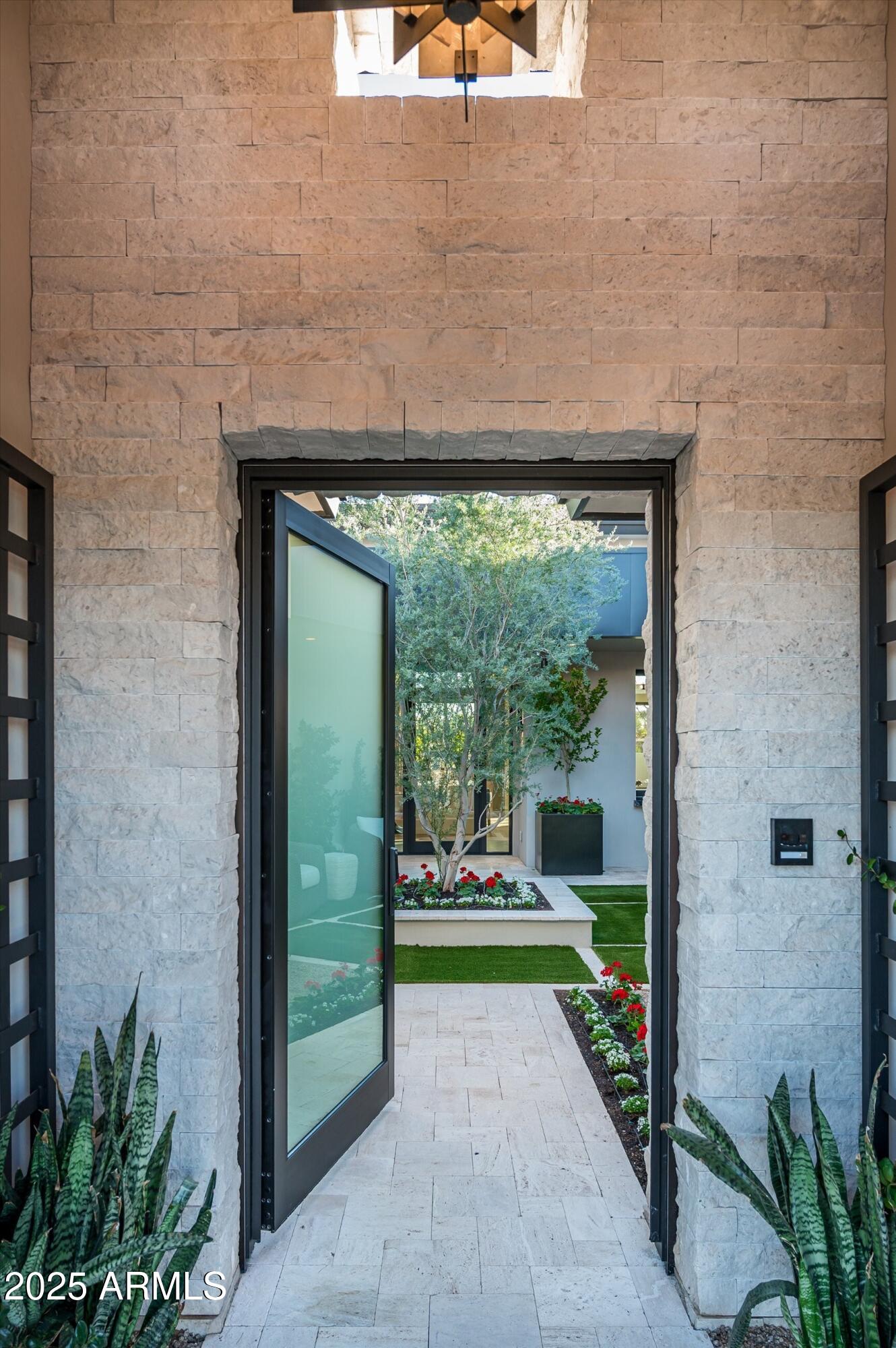 IRONWOOD GOLF VILLAS - Residential