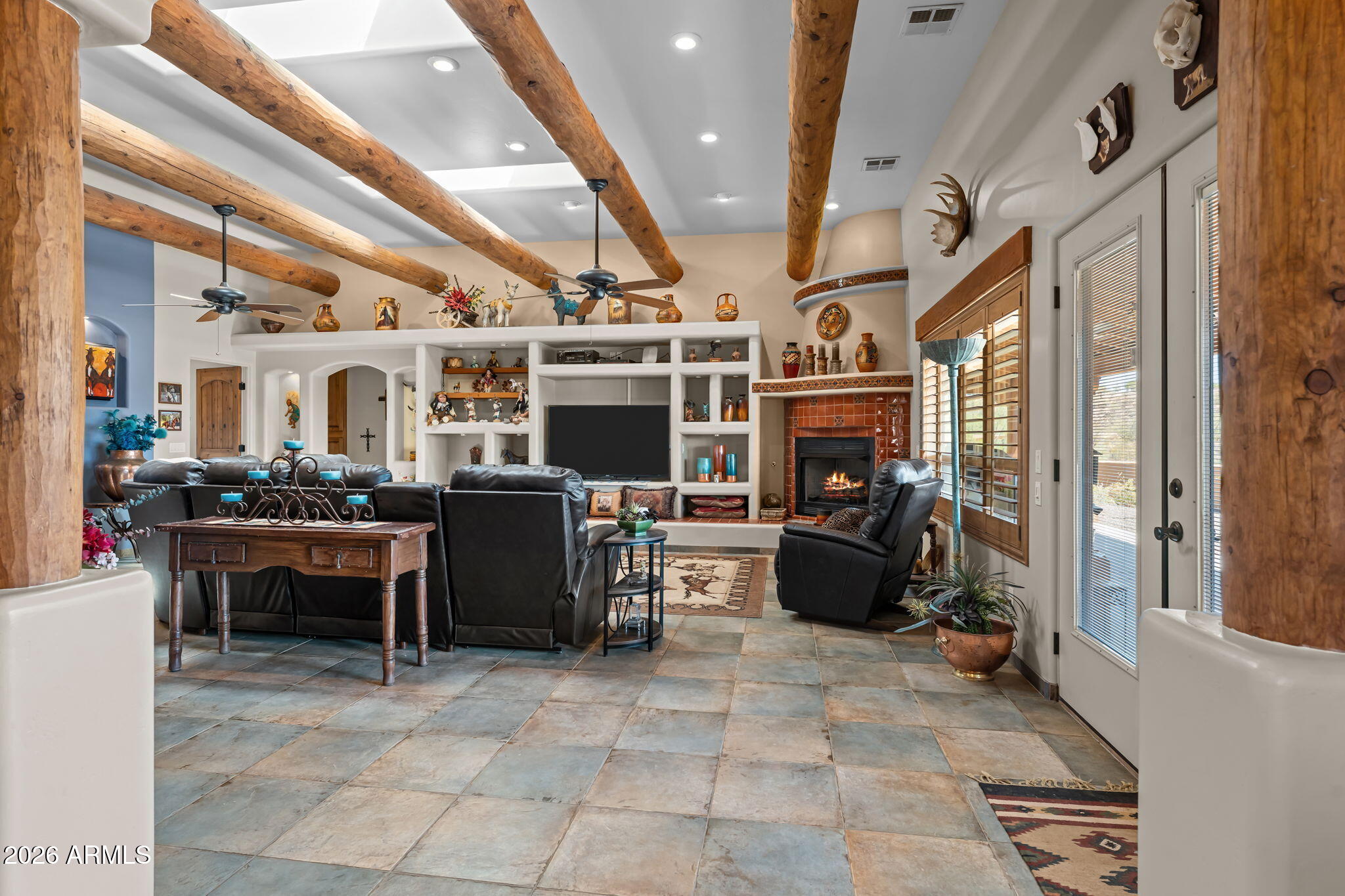 Metes & Bounds, 2.03 Acres - Residential