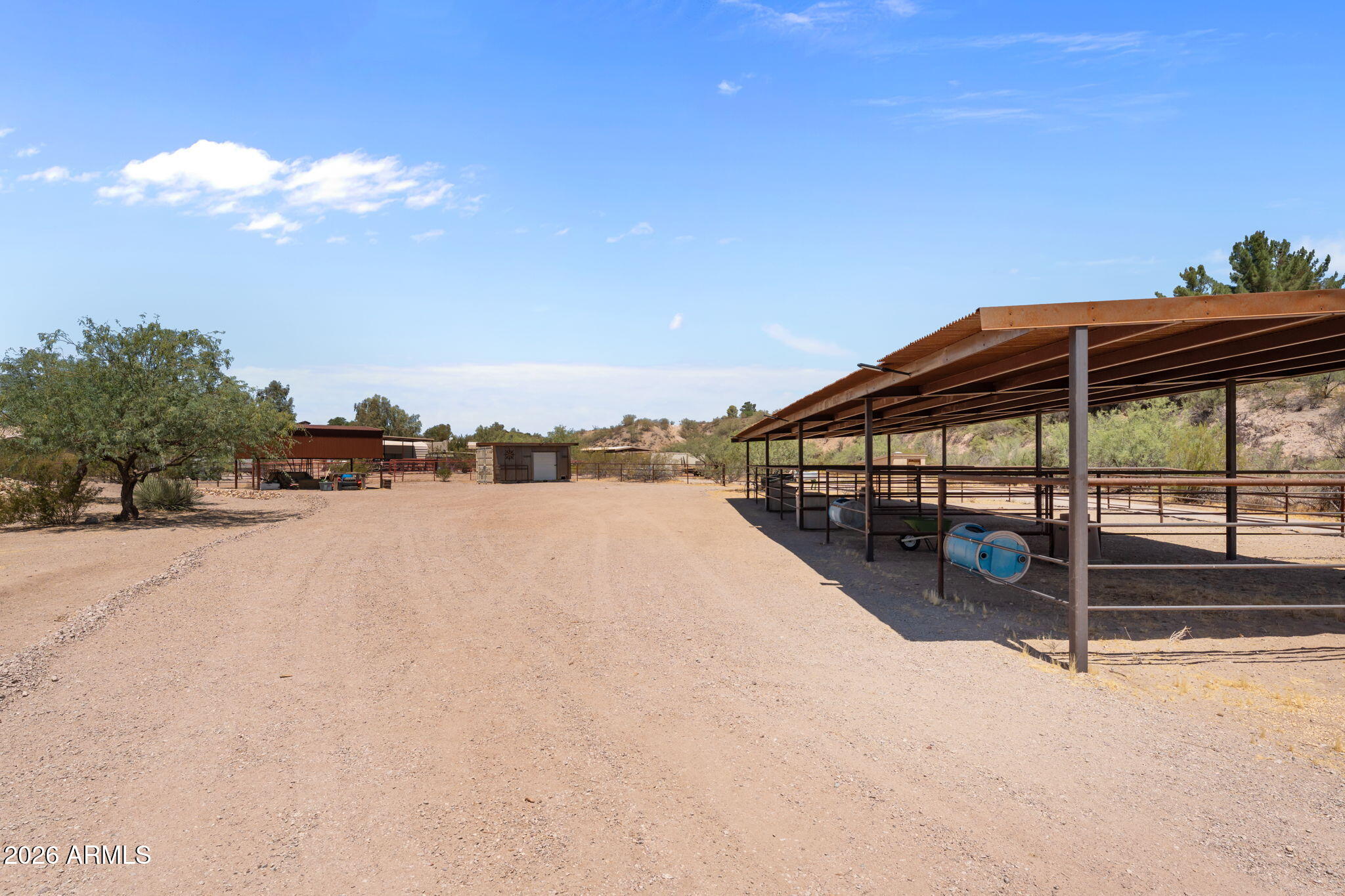 Metes & Bounds, 2.03 Acres - Residential