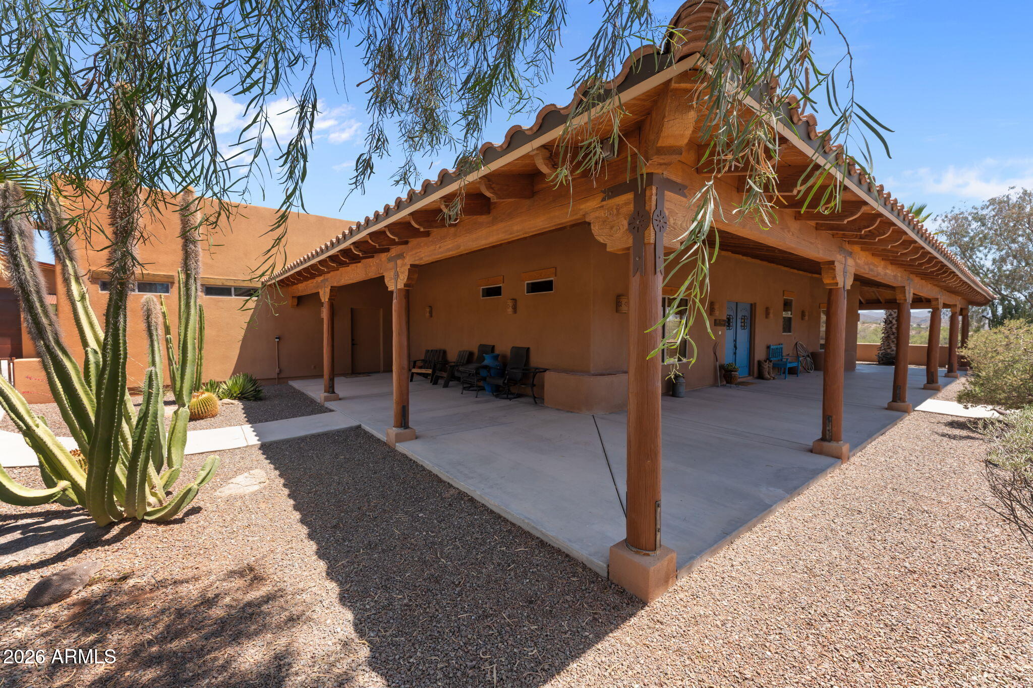Metes & Bounds, 2.03 Acres - Residential