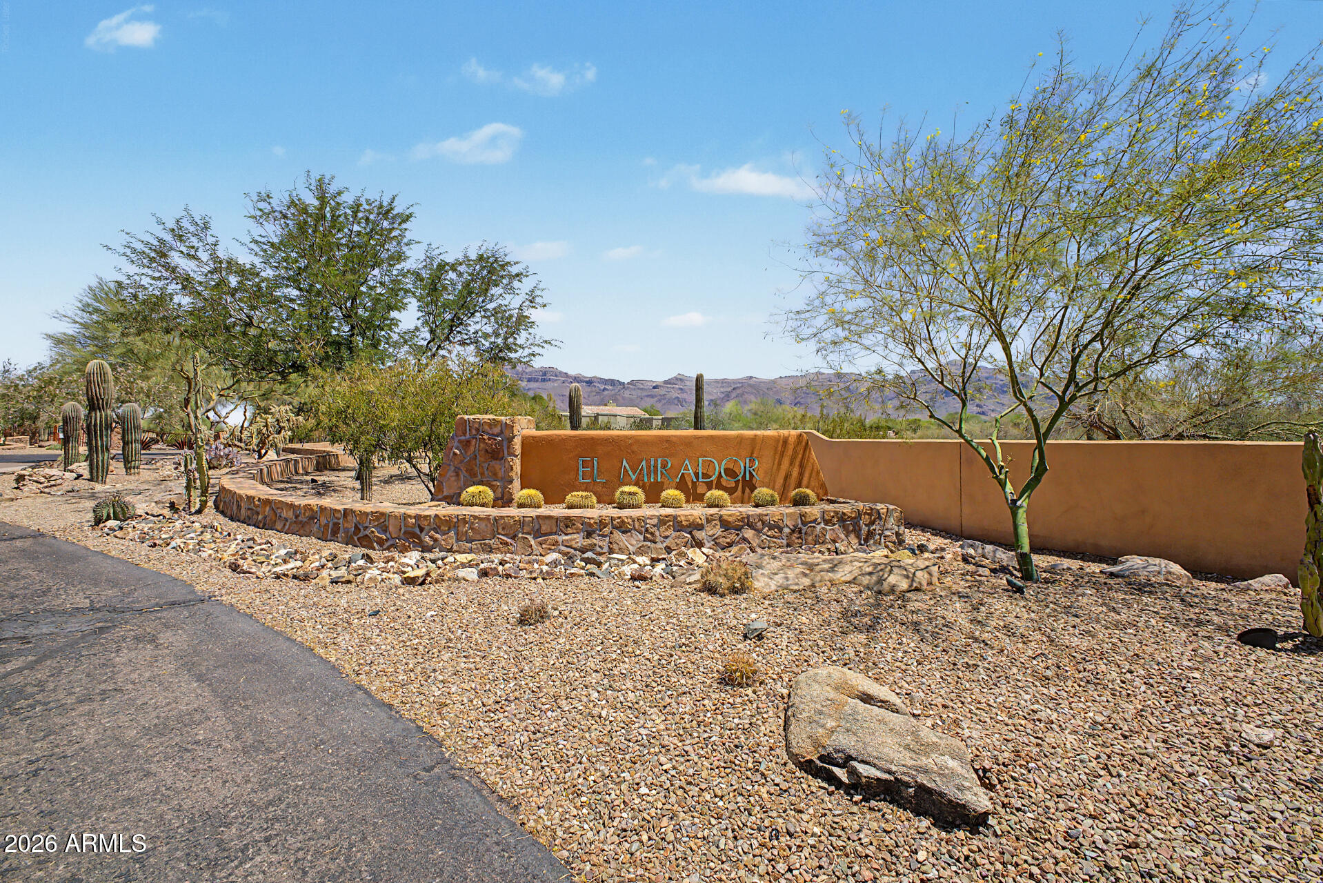 EL MIRADOR AT SUPERSTITION MOUNTAIN - Land