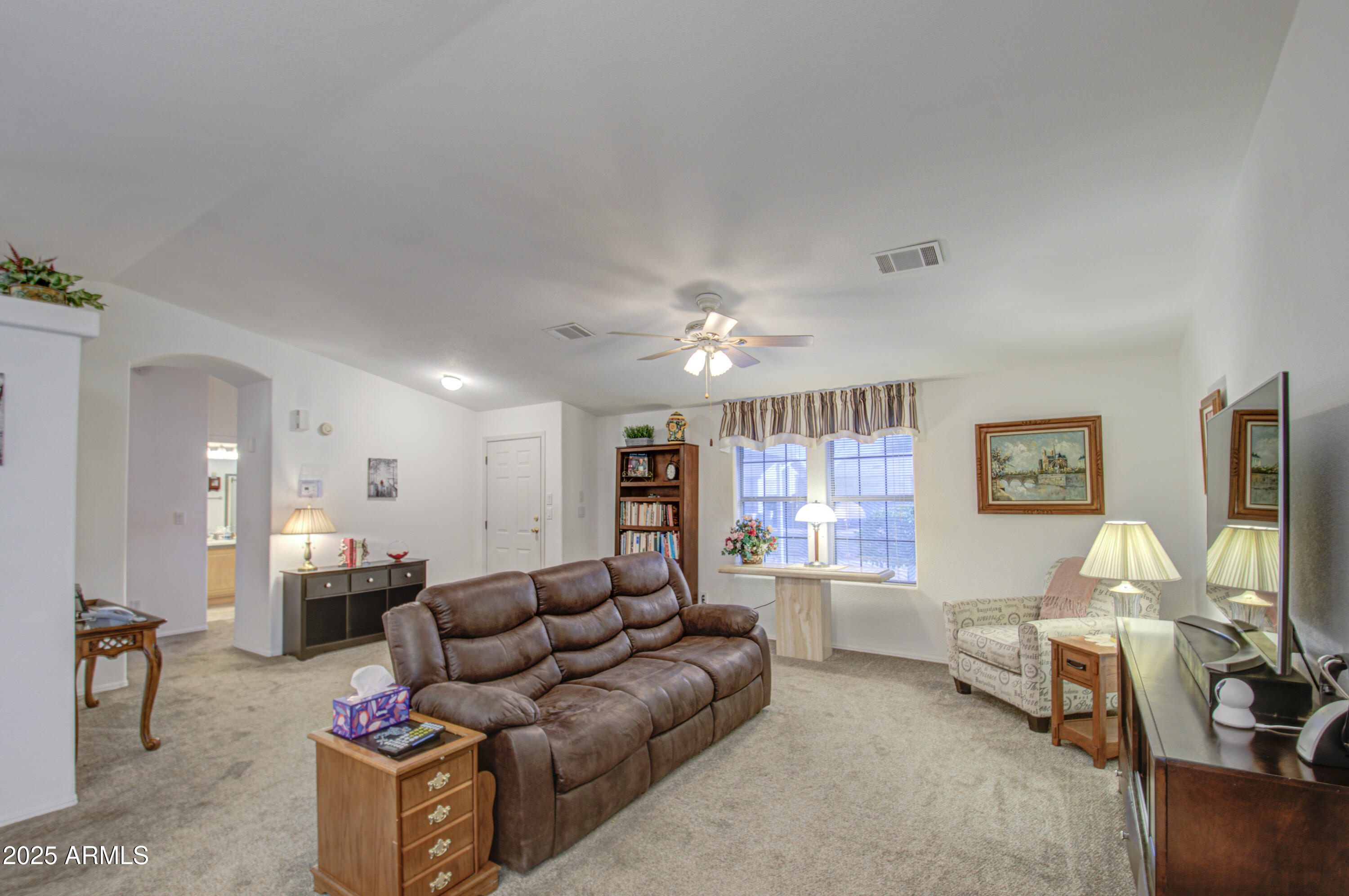 CRESCENT RUN - Residential