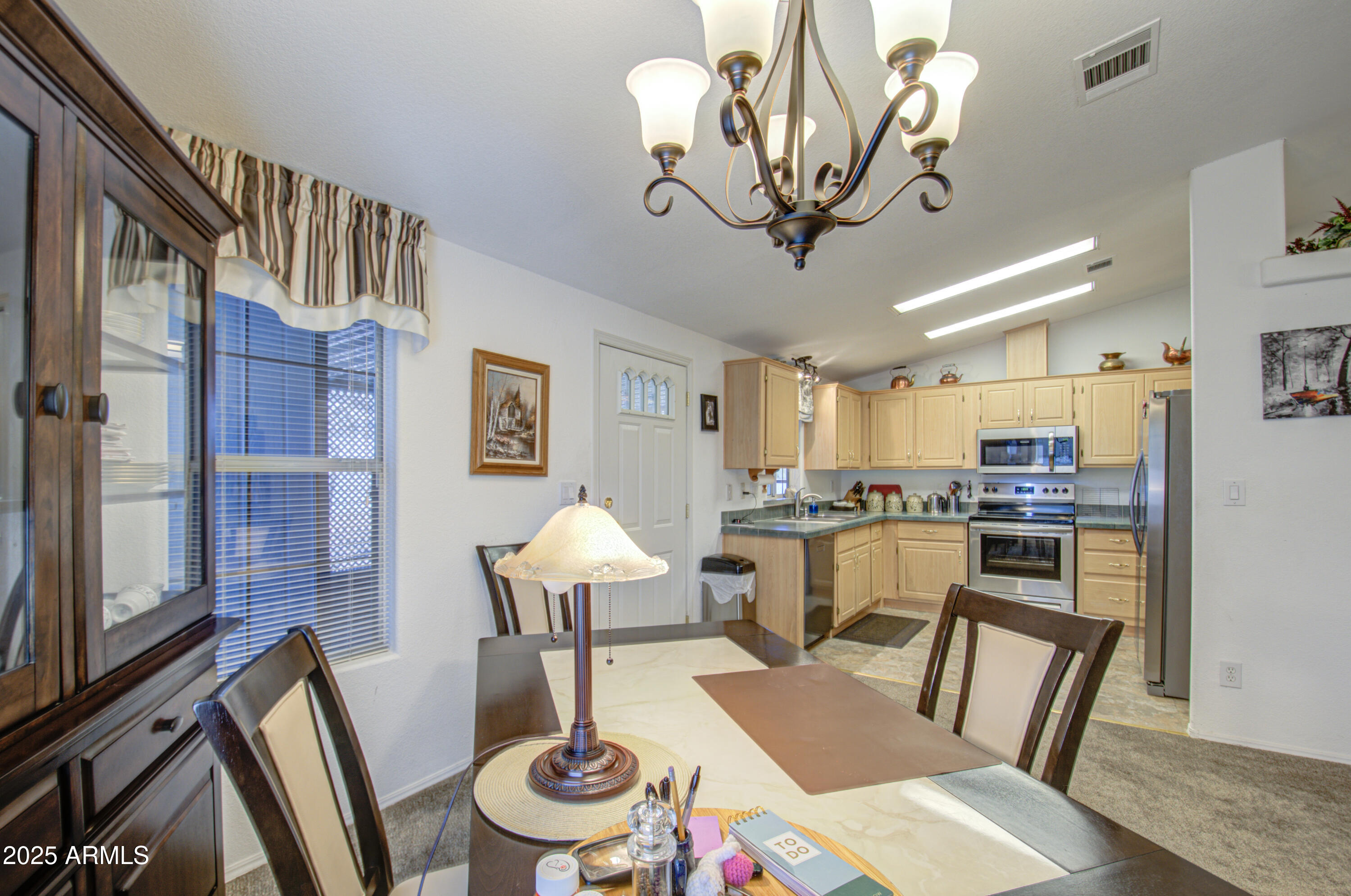 CRESCENT RUN - Residential