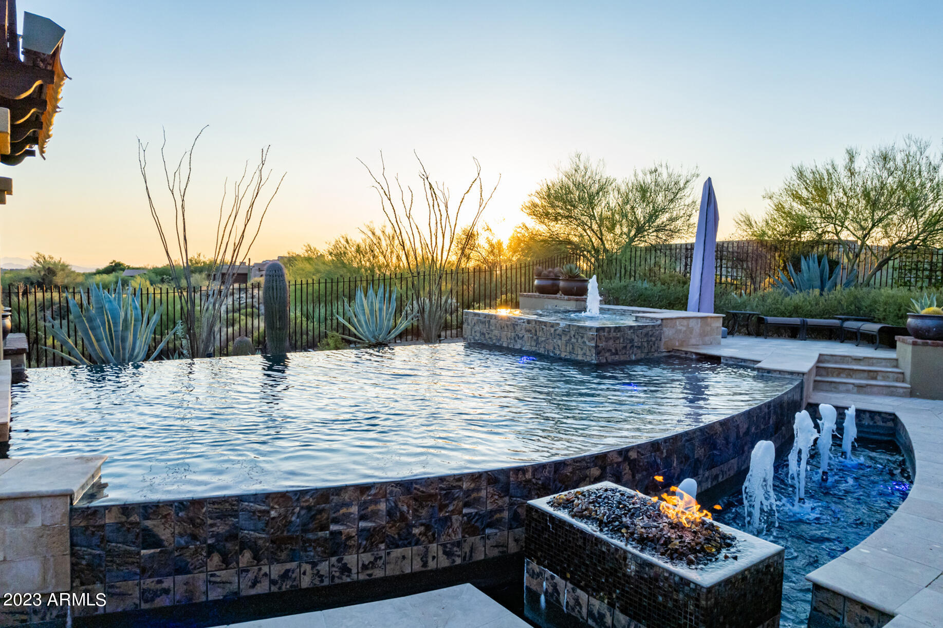 DESERT MOUNTAIN PHASE 1 UNIT 3 LOT 336-463 TR A - Residential