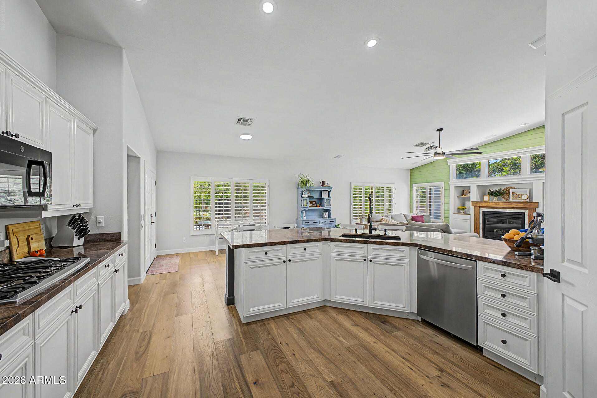 MAHOGANY - Residential