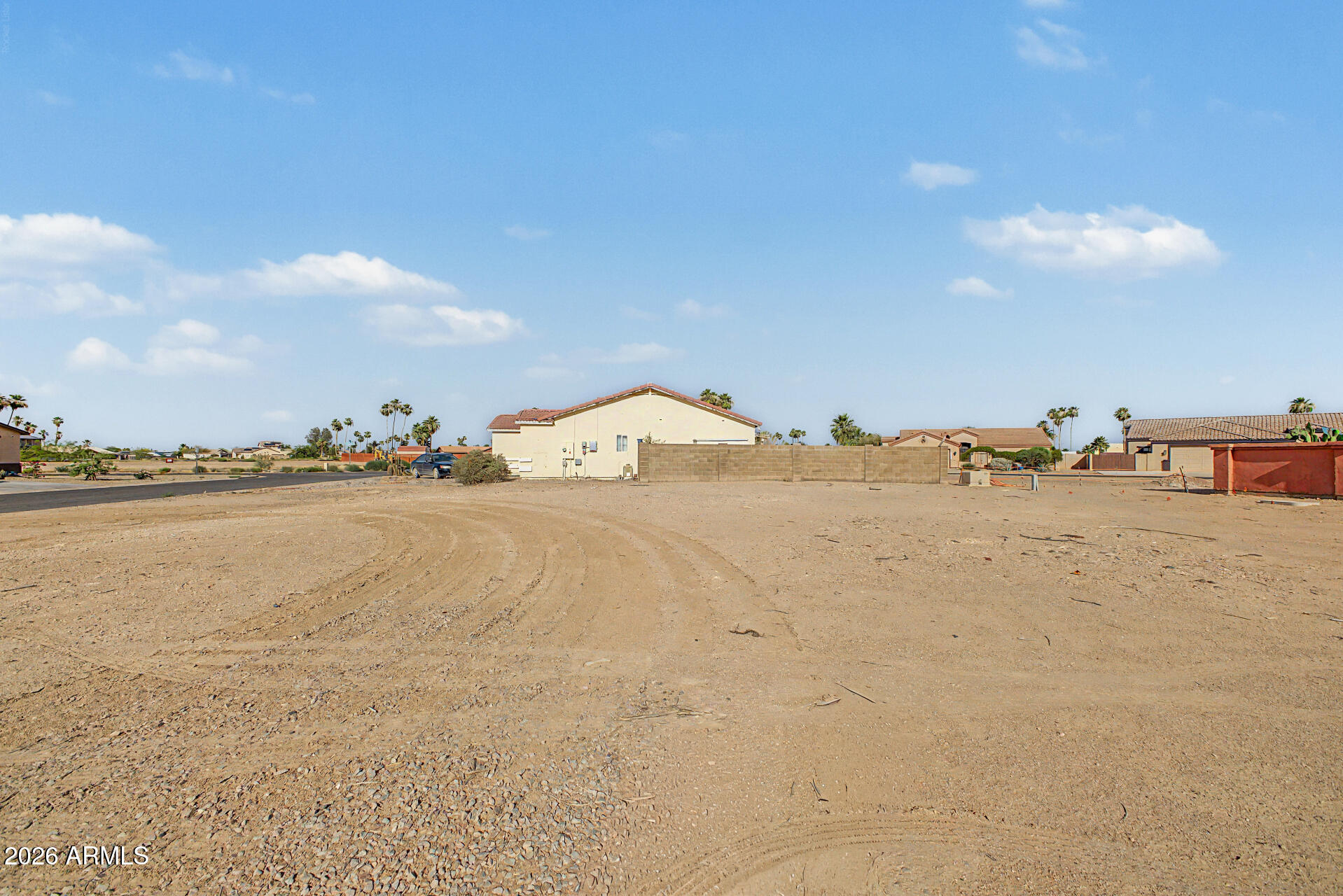 ARIZONA CITY UNIT TEN - Land