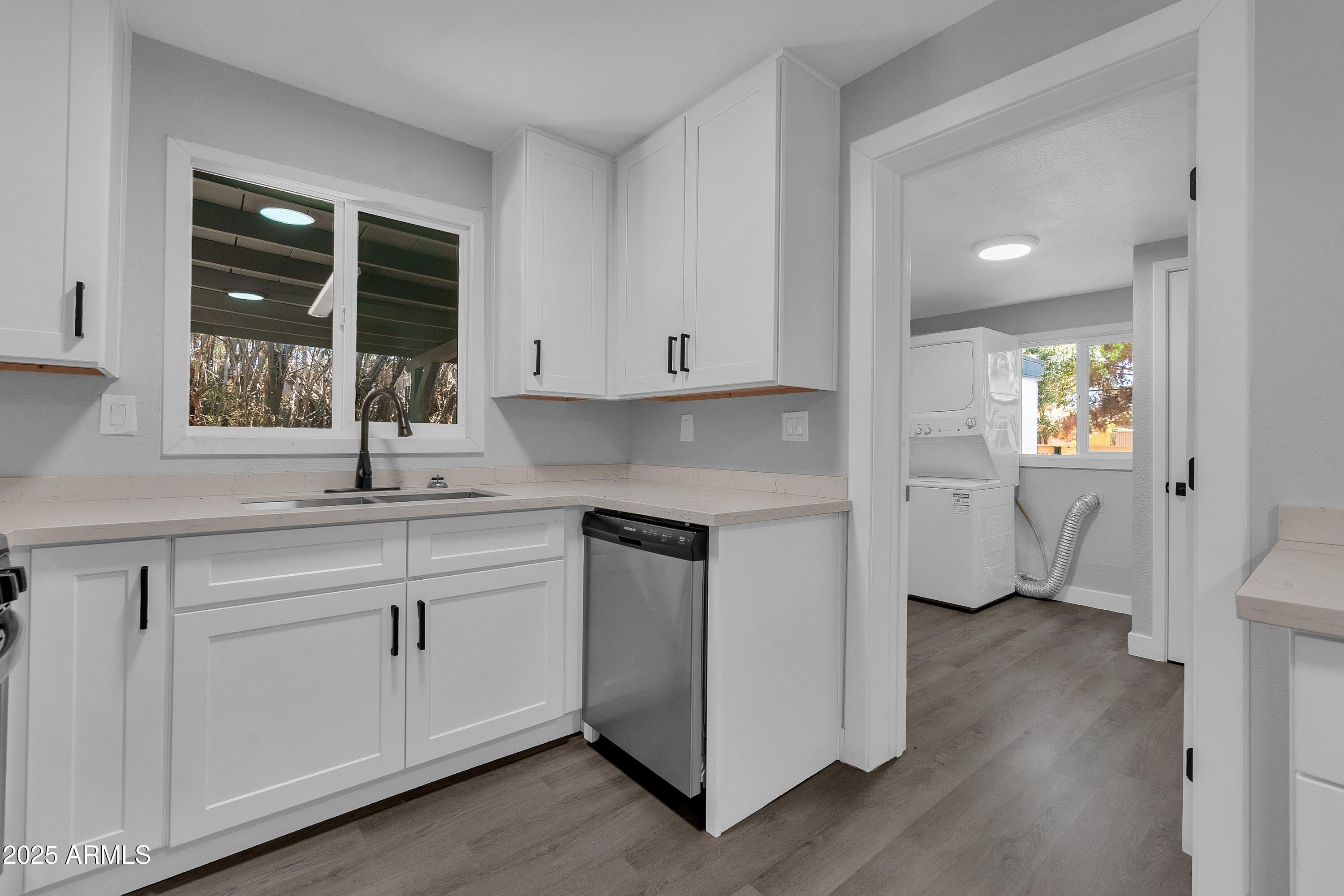 EAST CITRUS ACRES PLAT A - Residential Income
