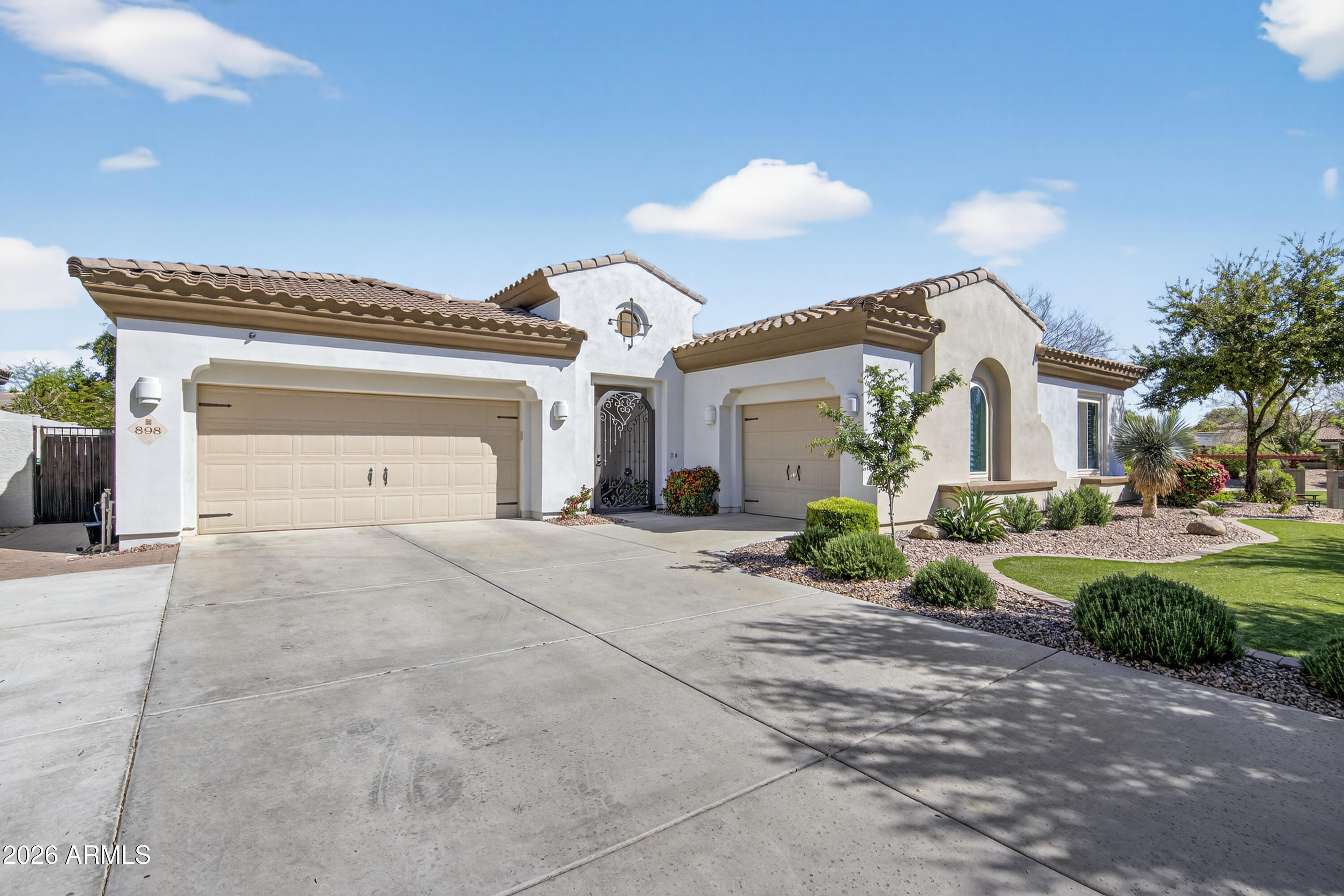 VILLAGE AT LITCHFIELD PARK PHASE 1 AMD - Residential