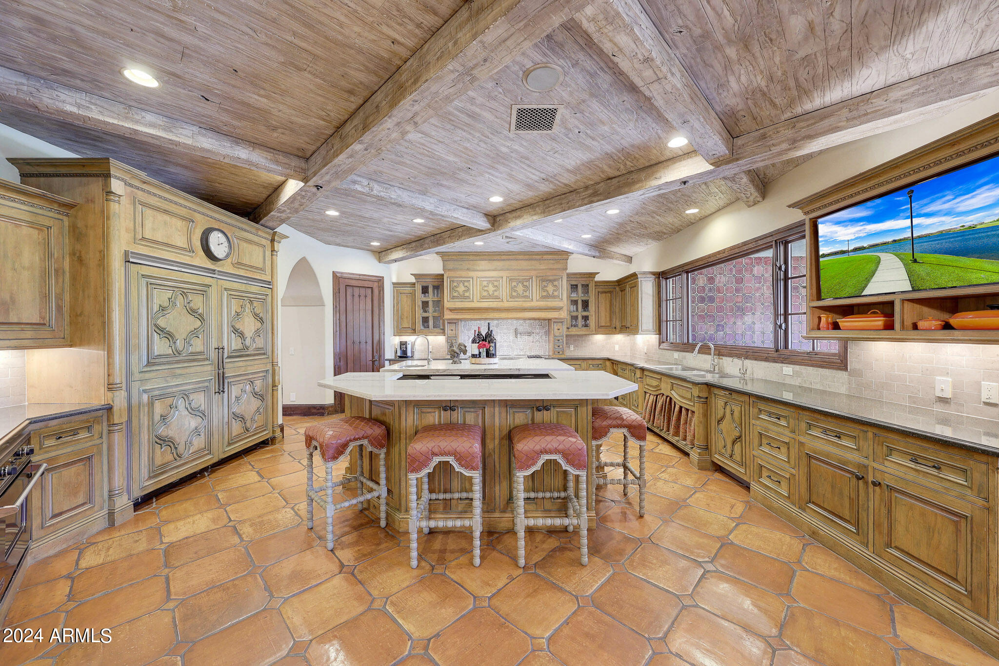 EQUESTRIAN MANOR UNIT 1 - Residential
