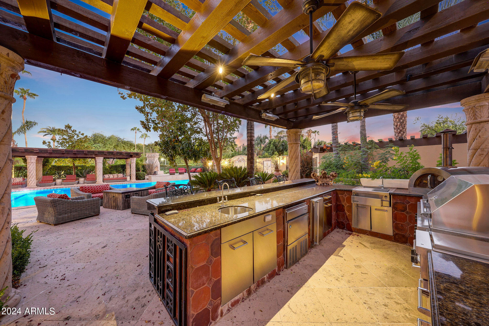 EQUESTRIAN MANOR UNIT 1 - Residential