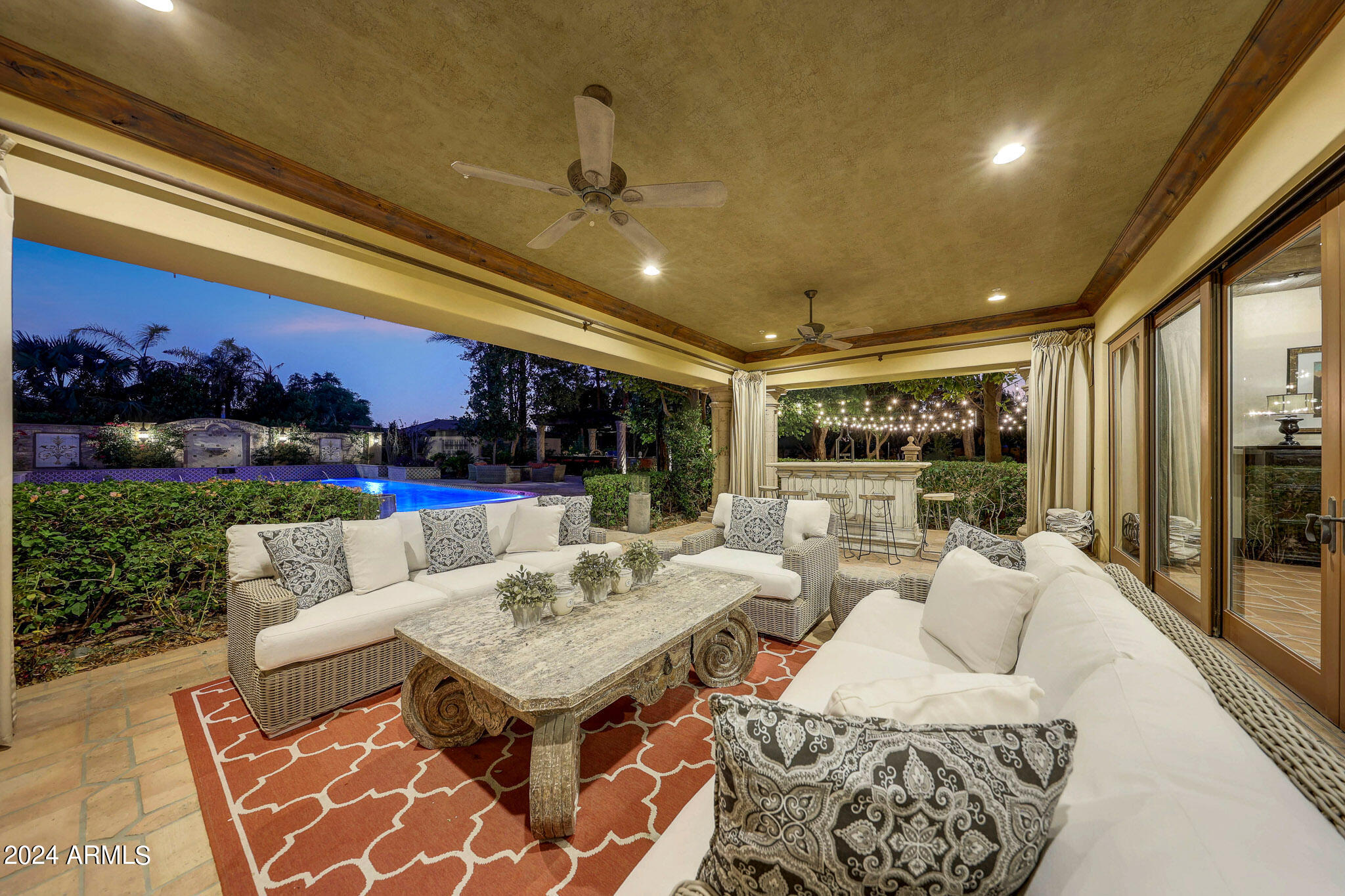 EQUESTRIAN MANOR UNIT 1 - Residential