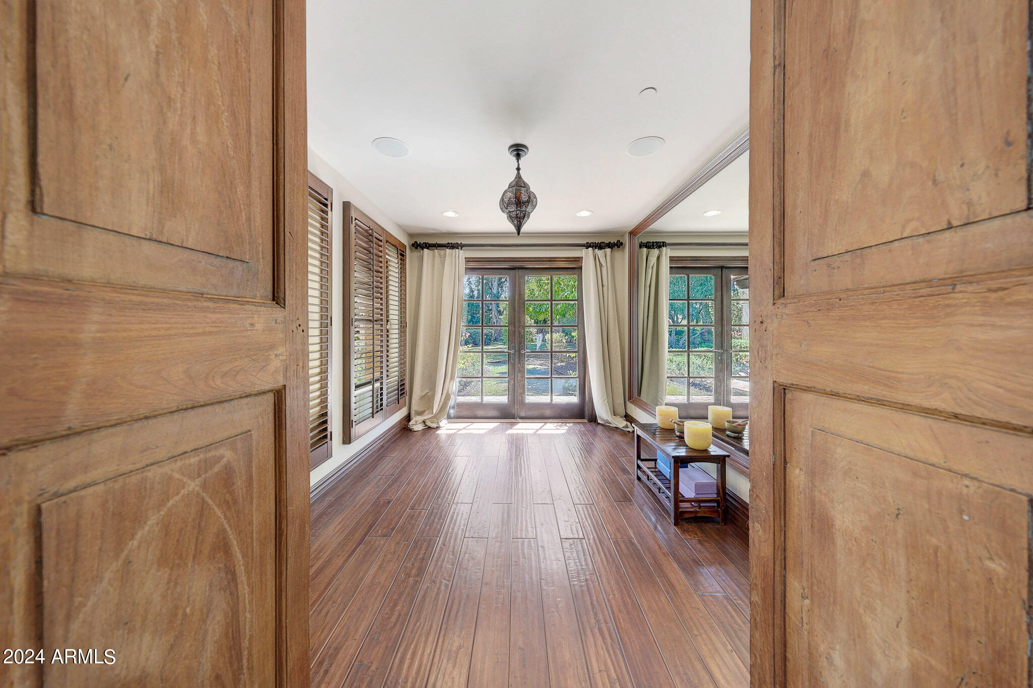 EQUESTRIAN MANOR UNIT 1 - Residential