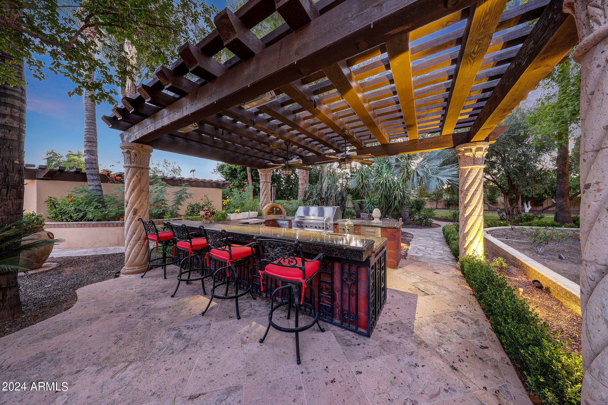 EQUESTRIAN MANOR UNIT 1 - Residential