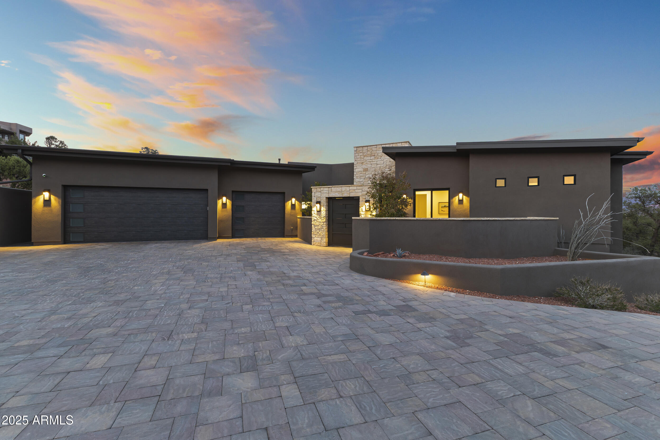 Foothills S 3 - Residential