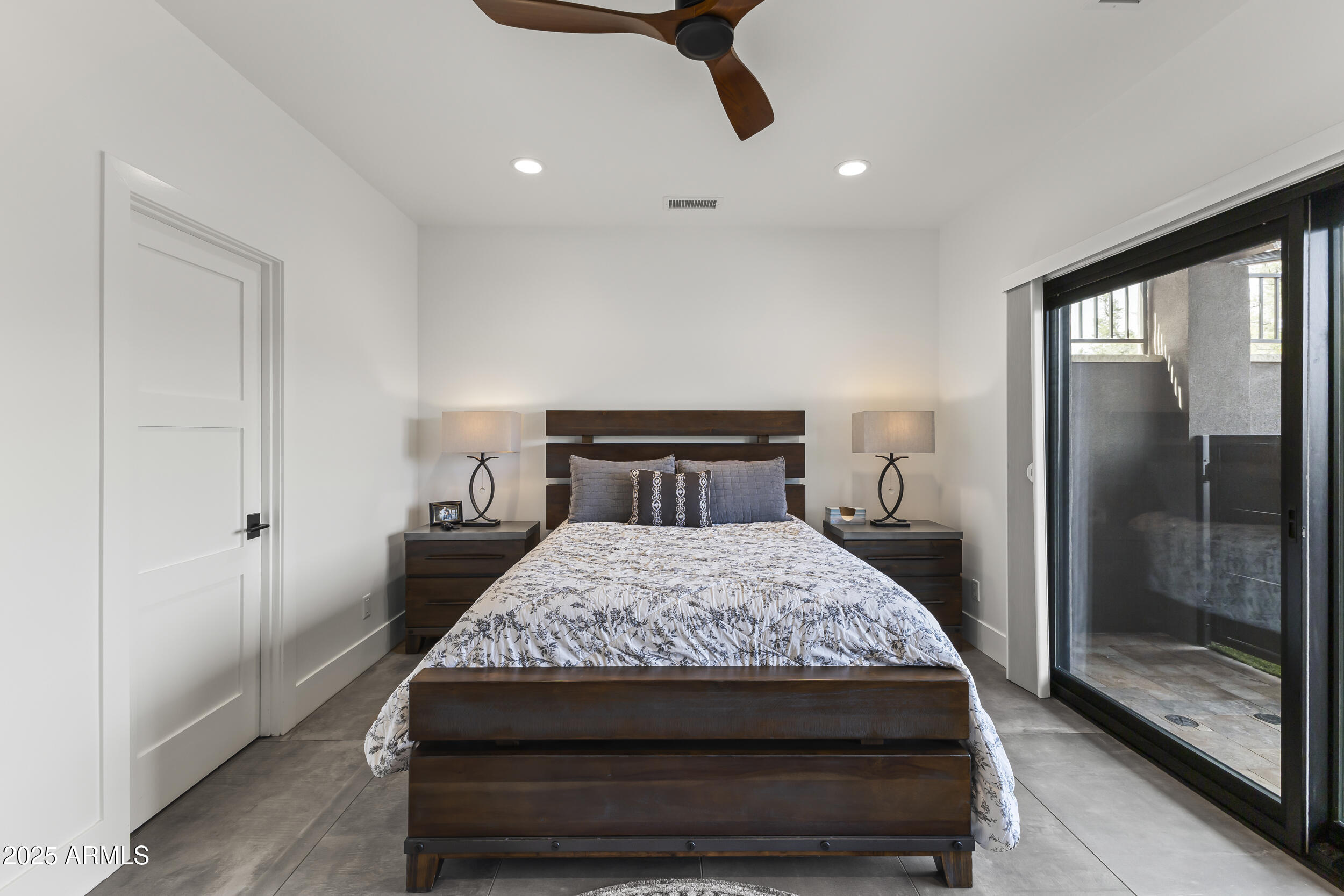 Foothills S 3 - Residential