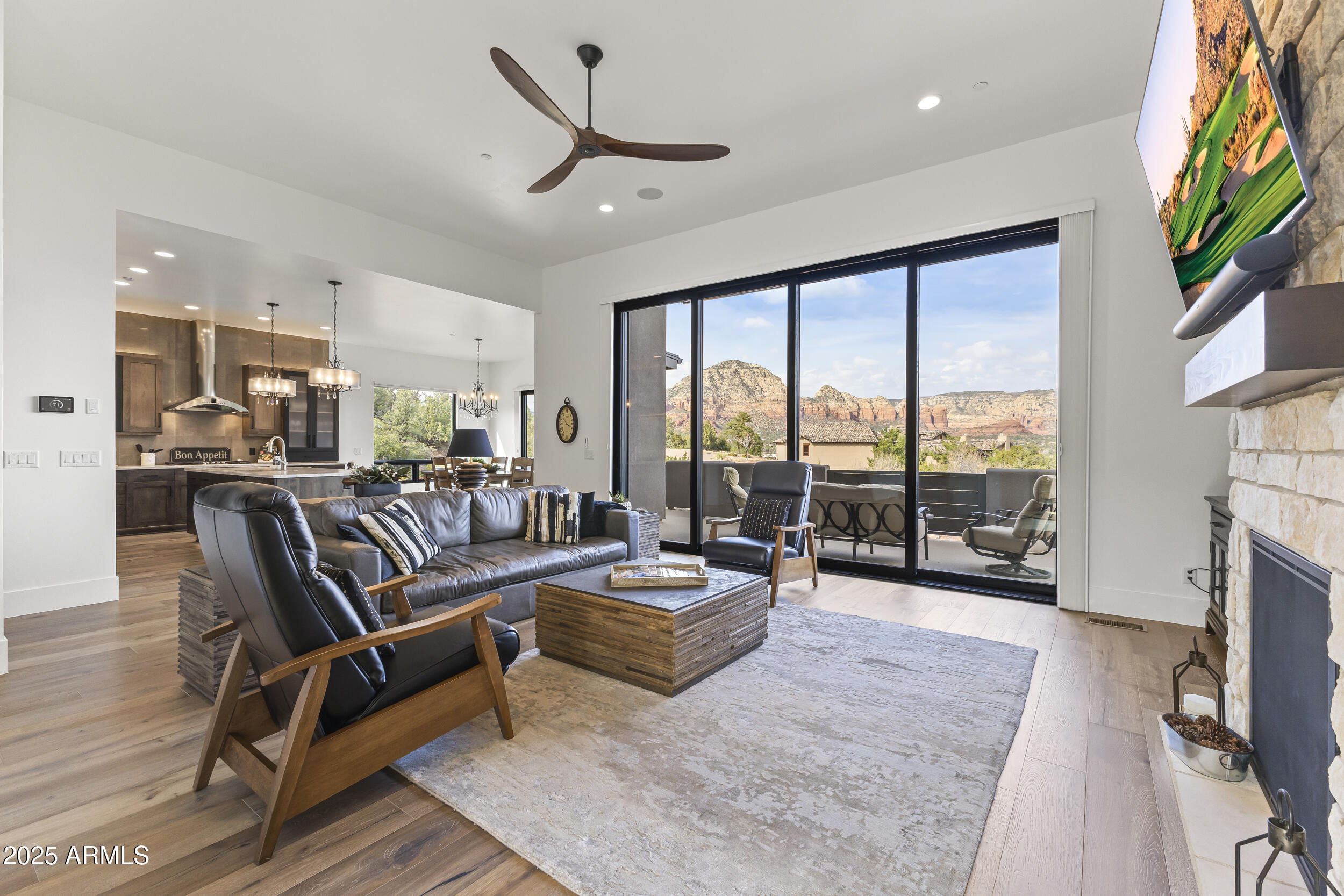 Foothills S 3 - Residential