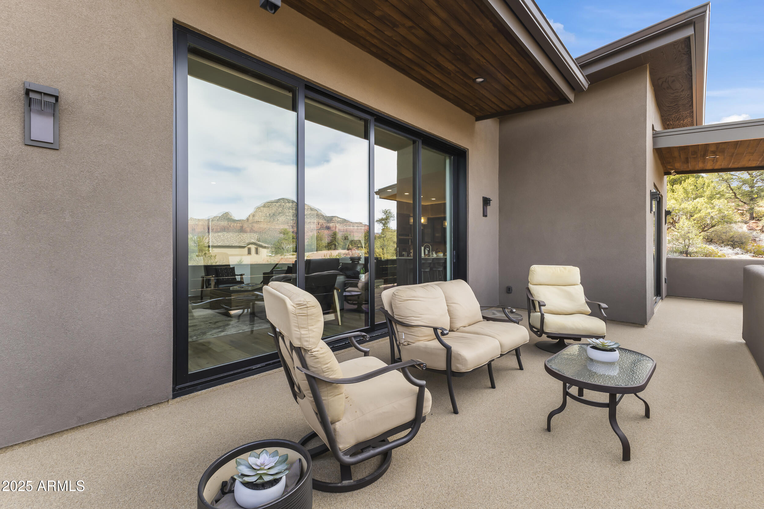 Foothills S 3 - Residential
