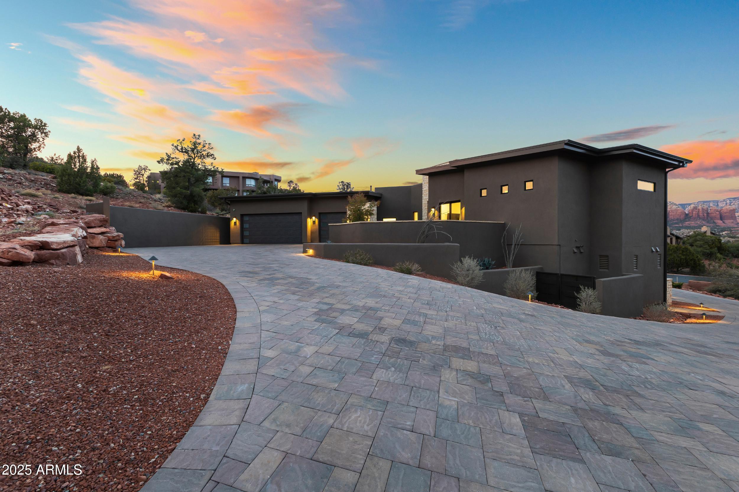 Foothills S 3 - Residential