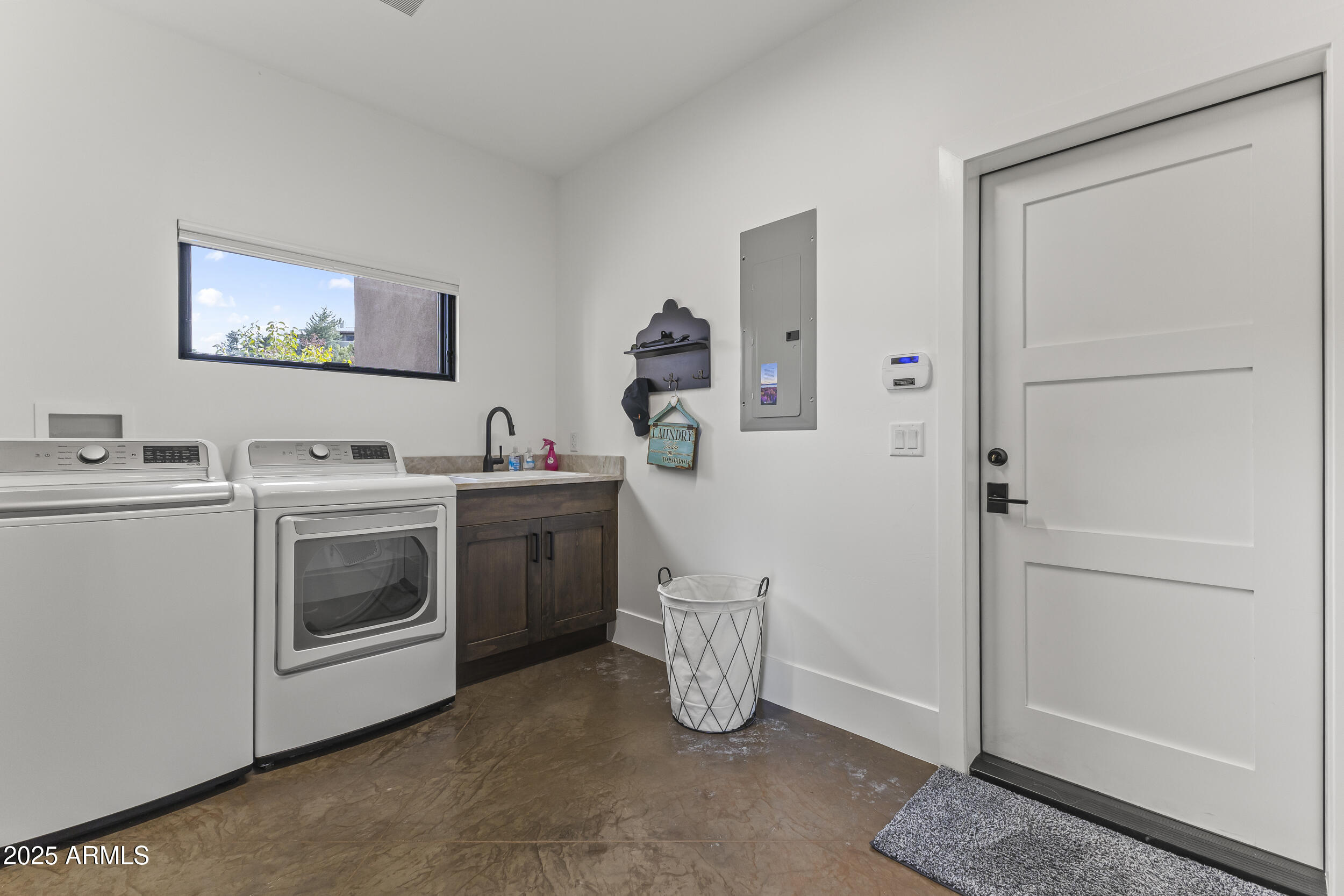 Foothills S 3 - Residential