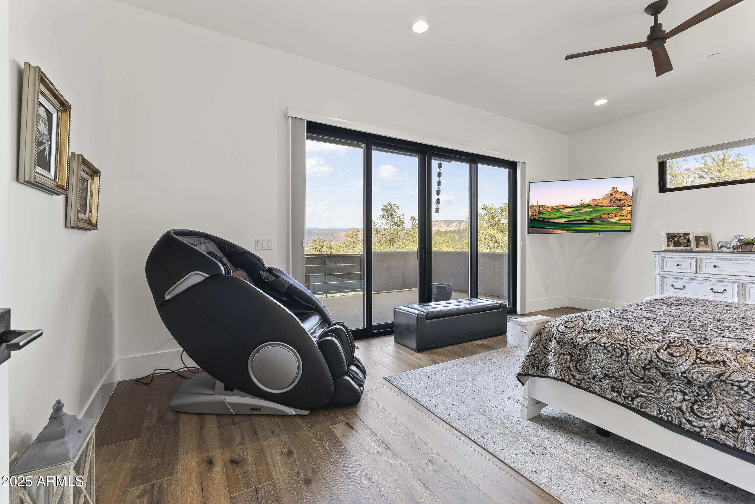 Foothills S 3 - Residential