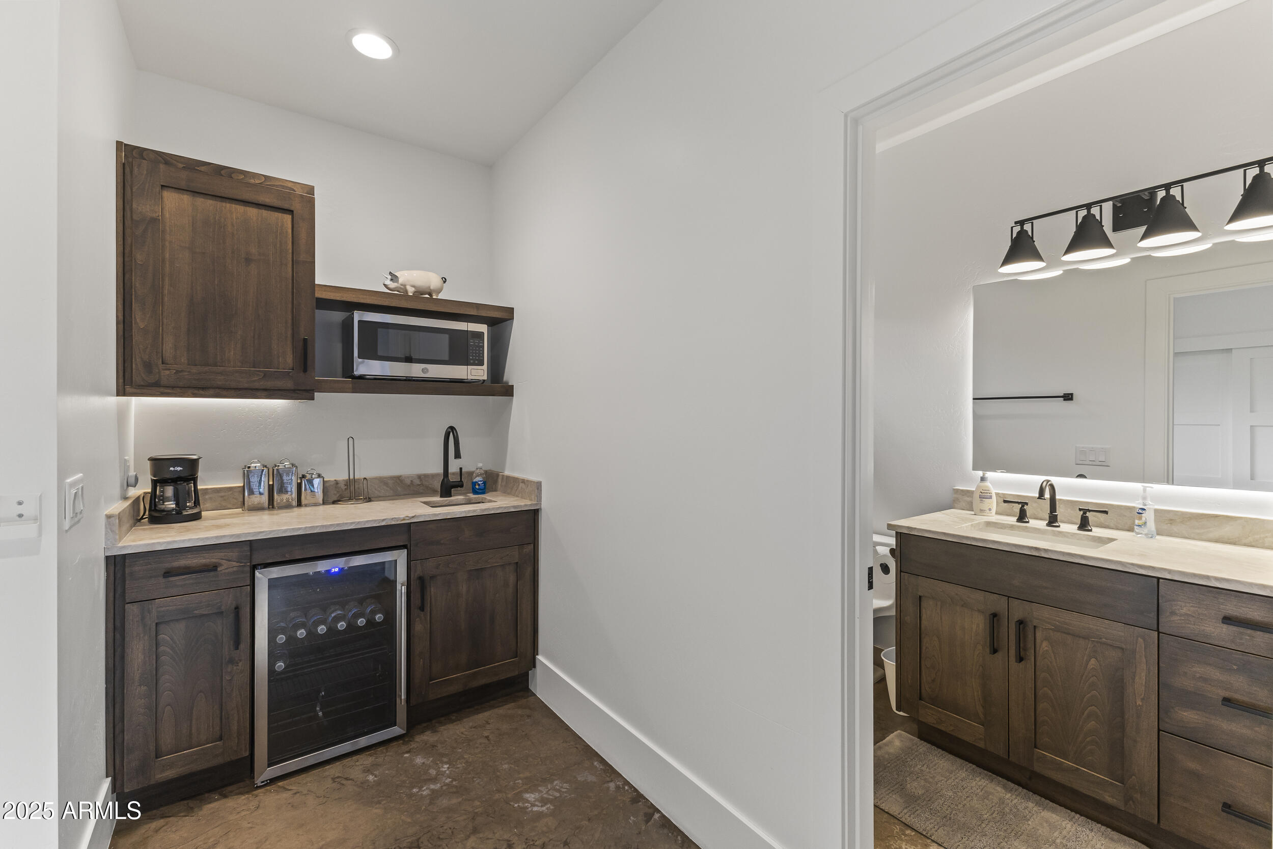 Foothills S 3 - Residential