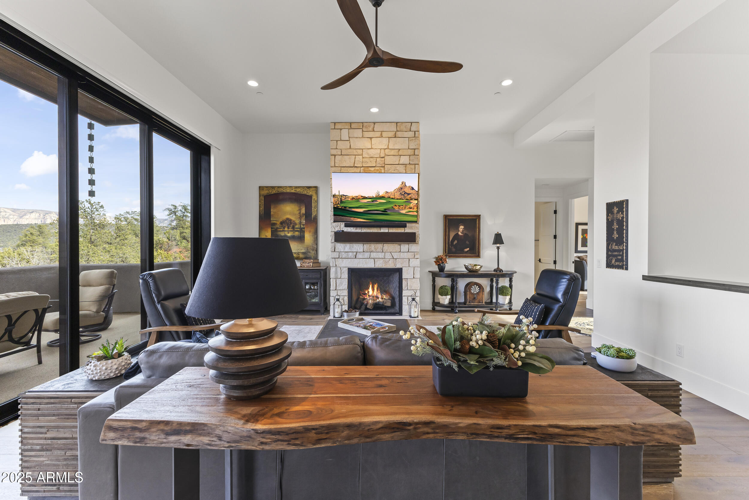Foothills S 3 - Residential
