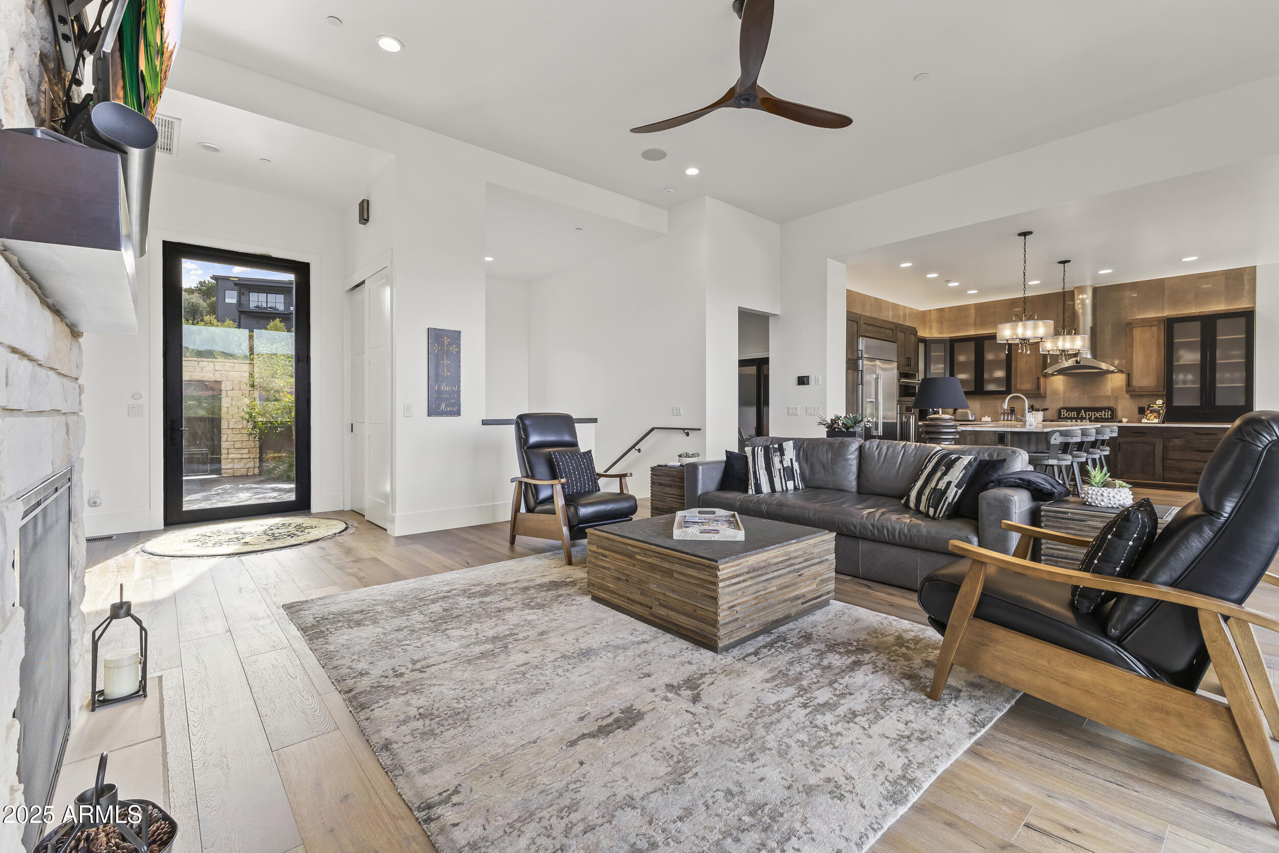 Foothills S 3 - Residential
