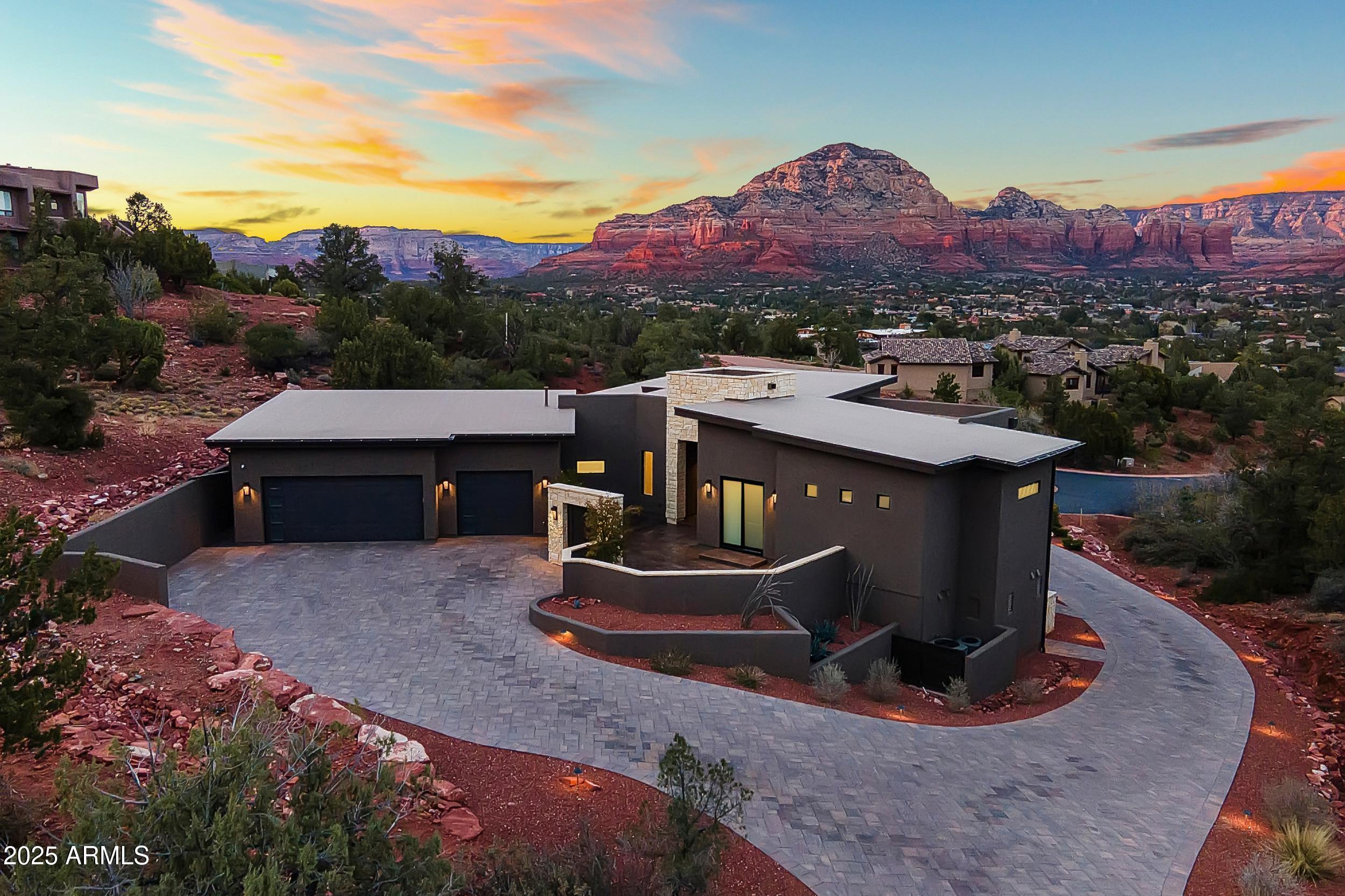 Foothills S 3 - Residential