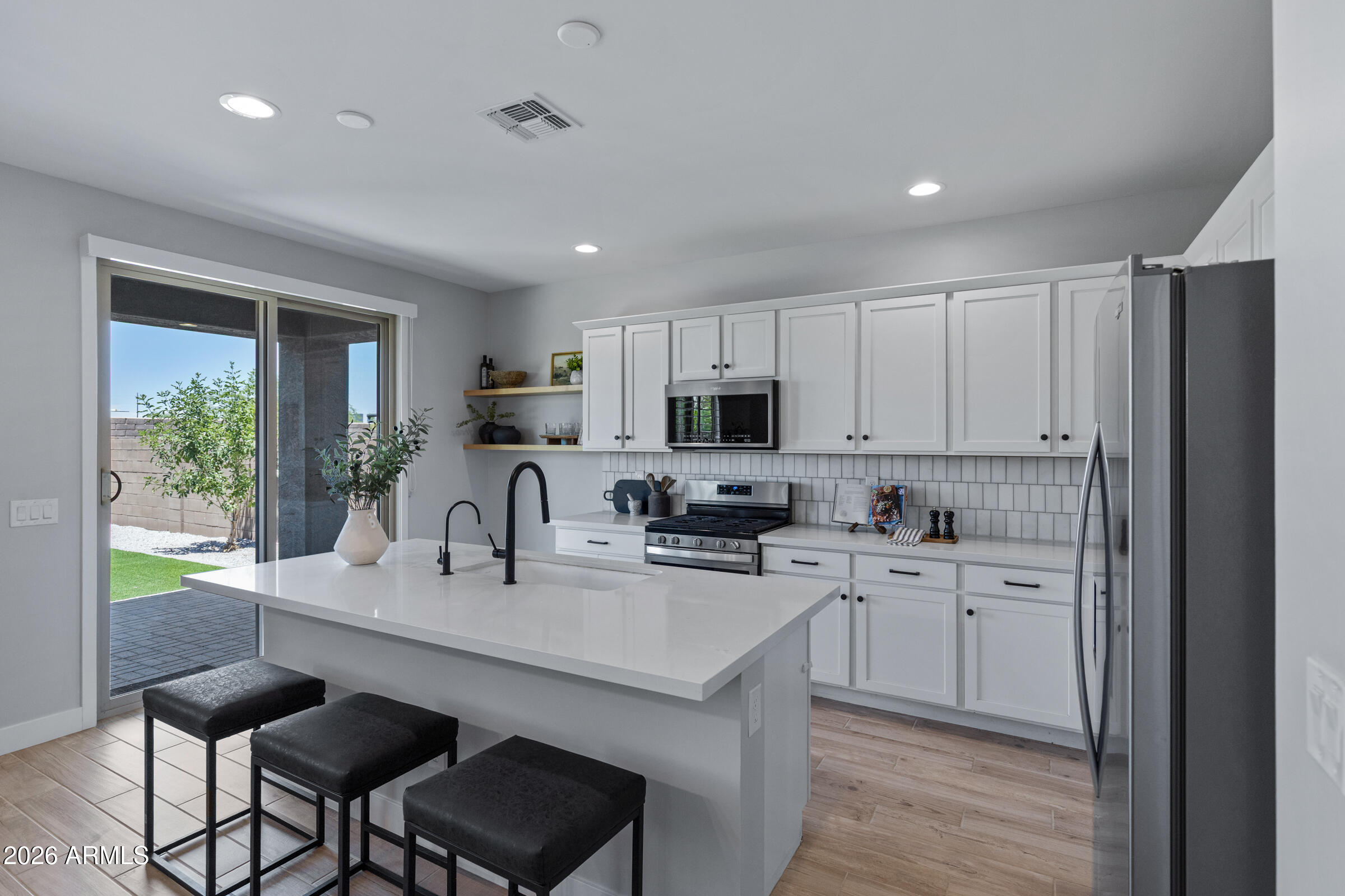 EASTMARK DEV UNIT 5/6 SOUTH PARCELS 6-4 THRU 6-6 6 - Residential