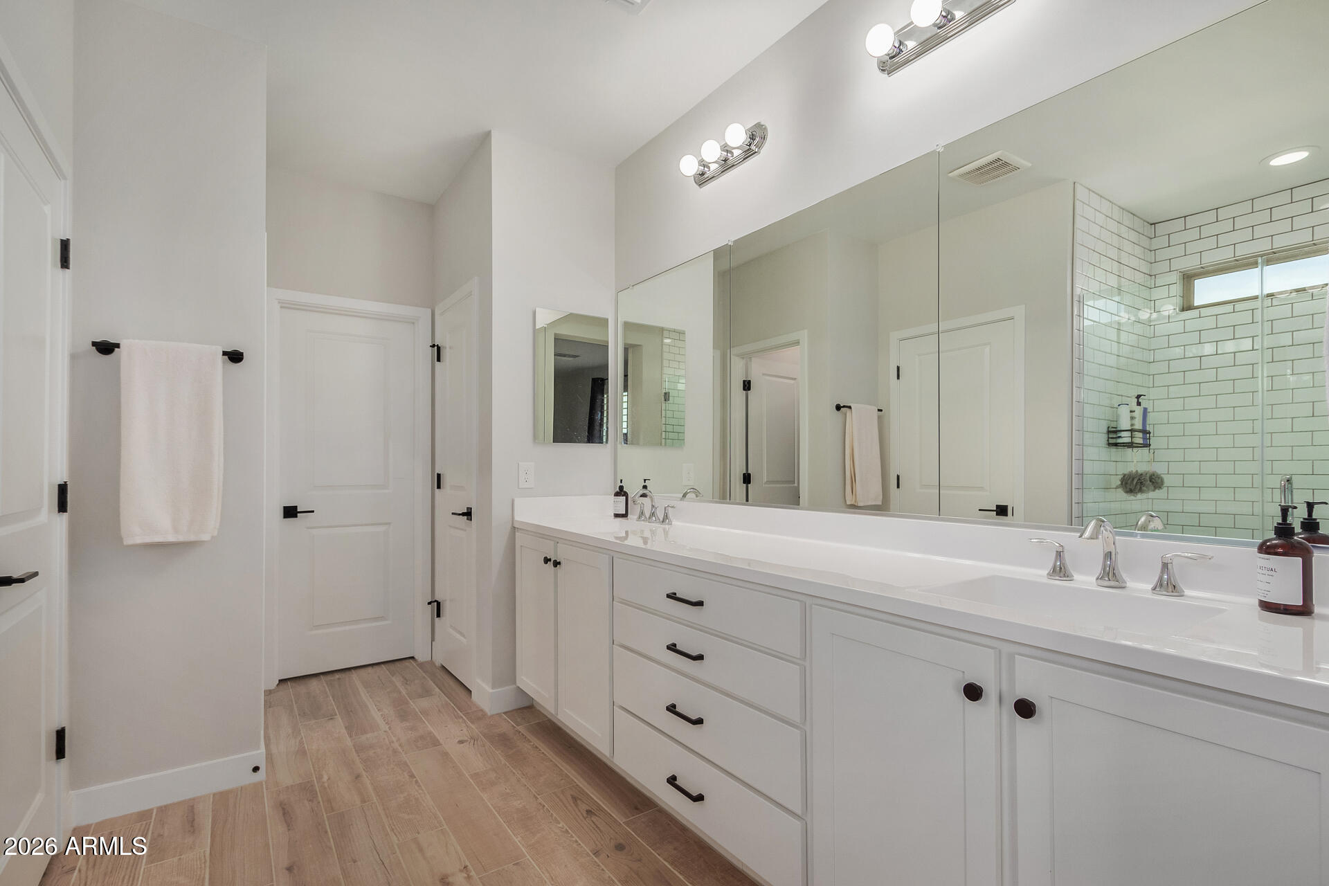 EASTMARK DEV UNIT 5/6 SOUTH PARCELS 6-4 THRU 6-6 6 - Residential