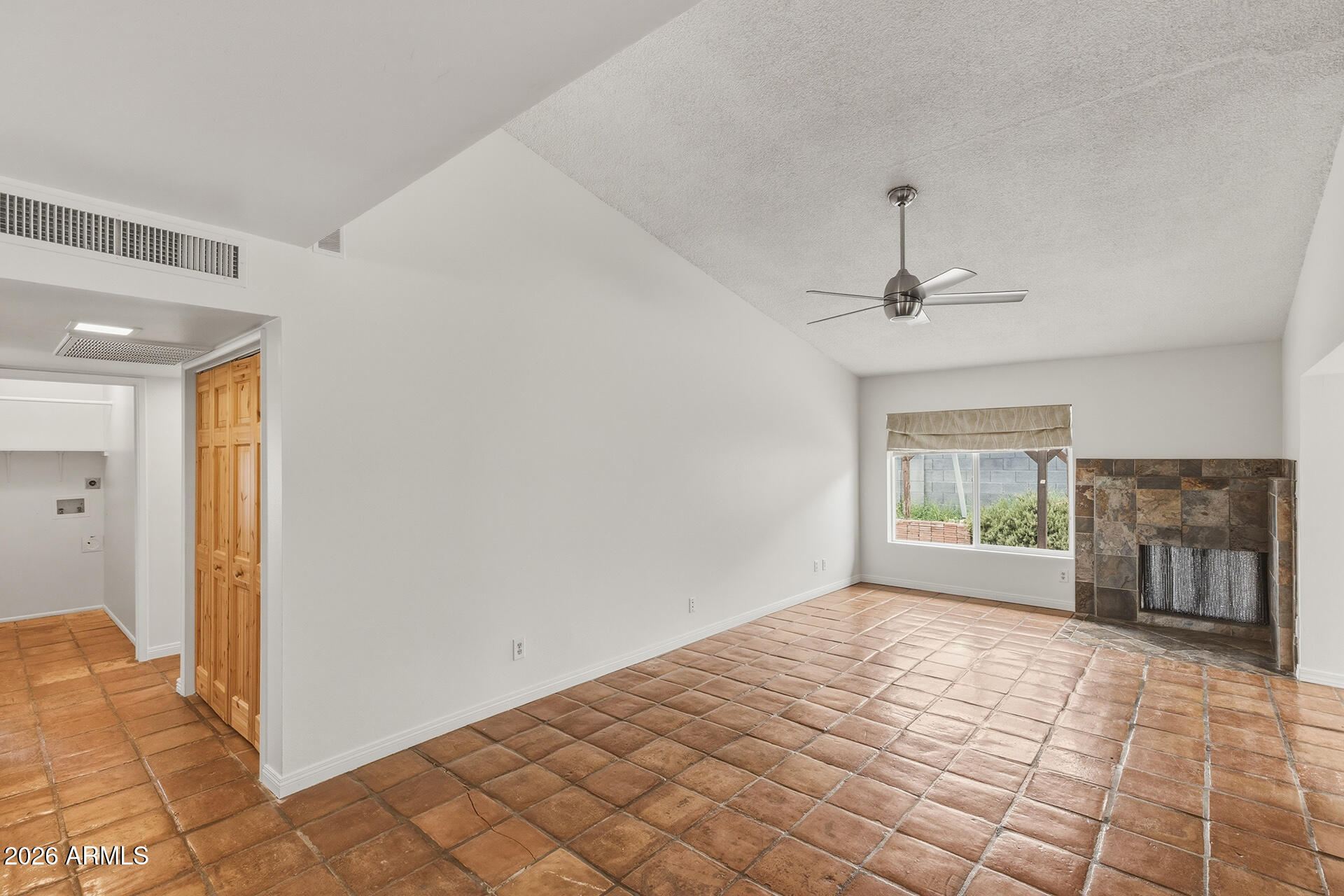 CLEARVIEW 3 - Residential