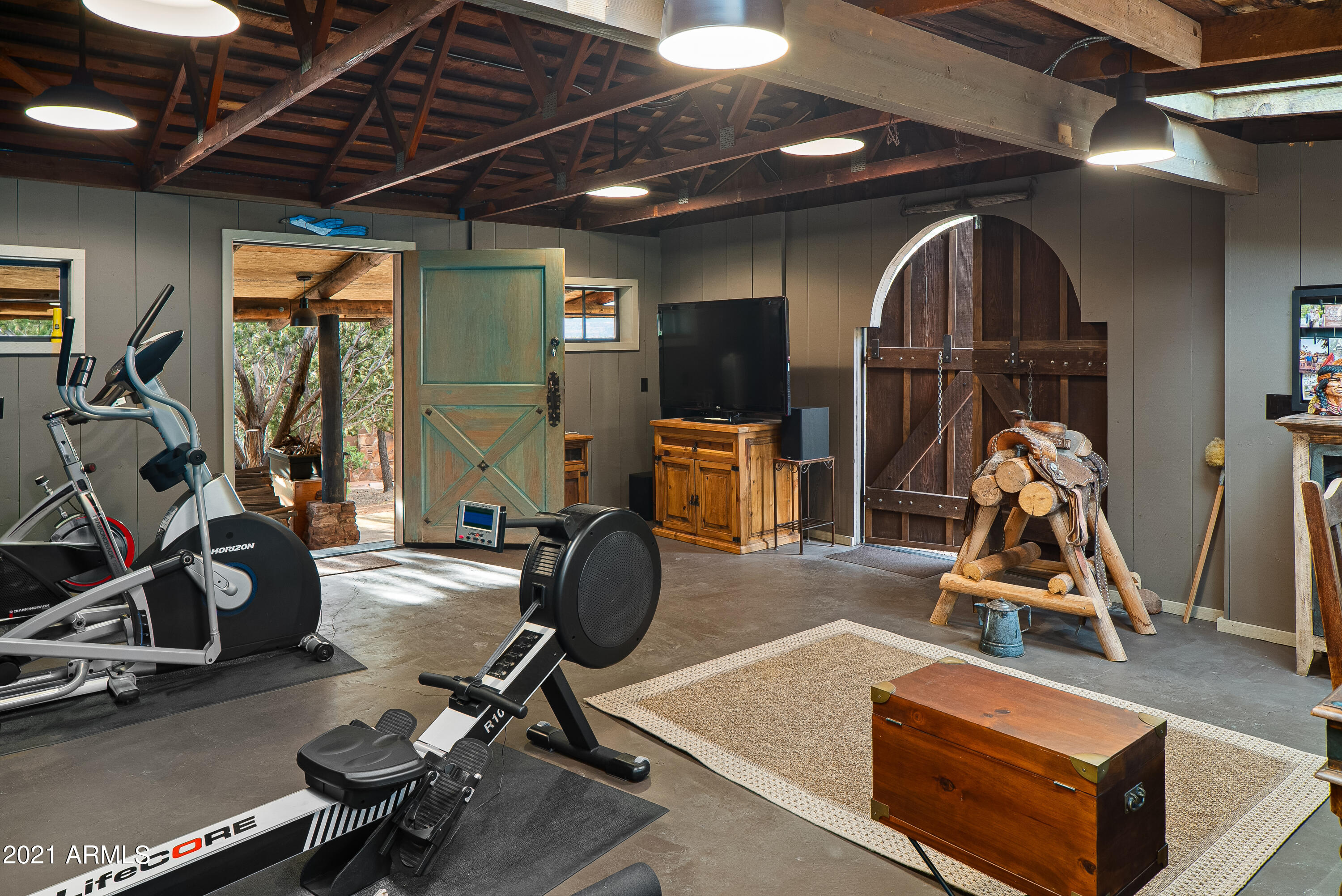 UNDER 5 ACRES - Residential