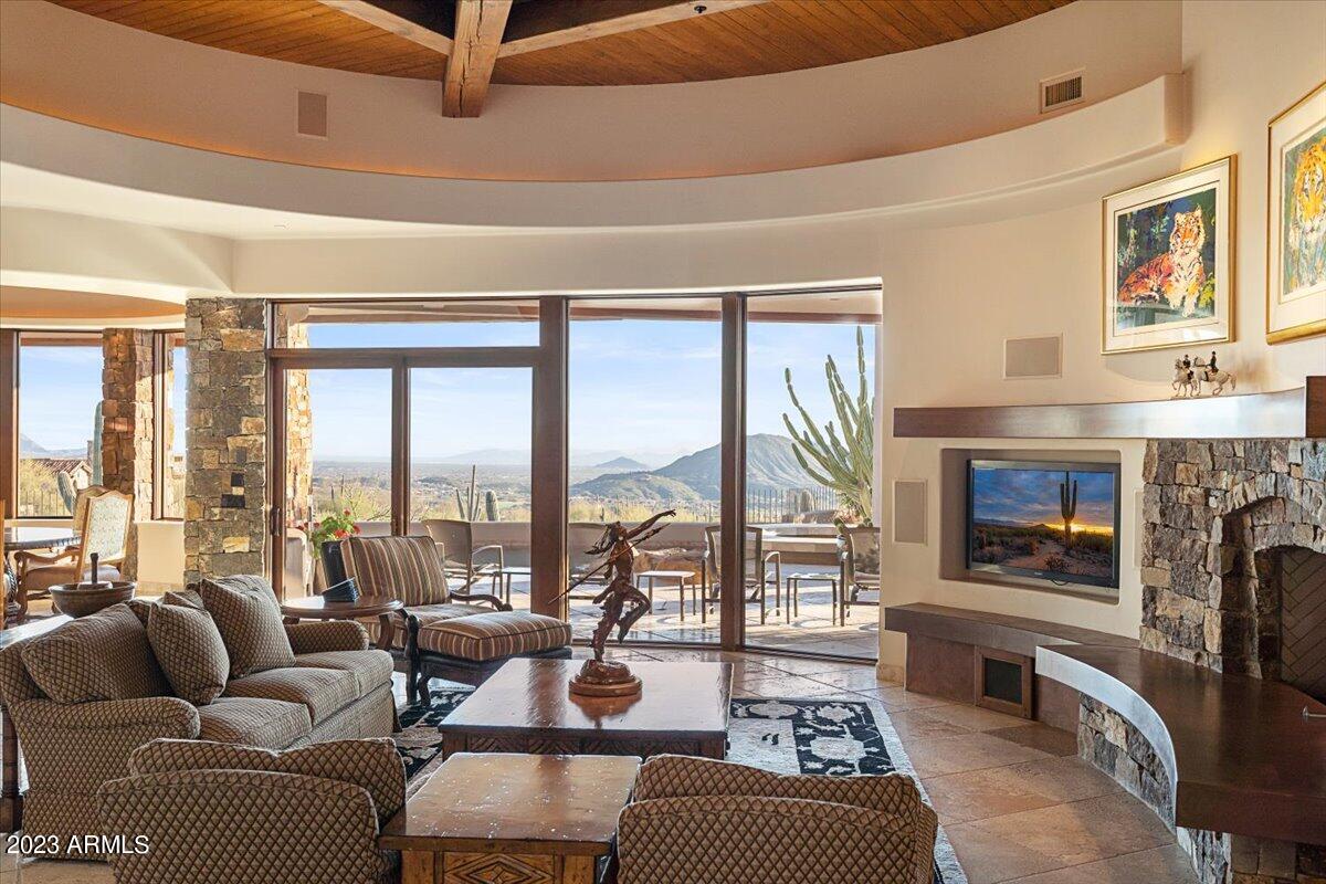 DESERT MOUNTAIN PHASE 3 UNIT 36 - Residential